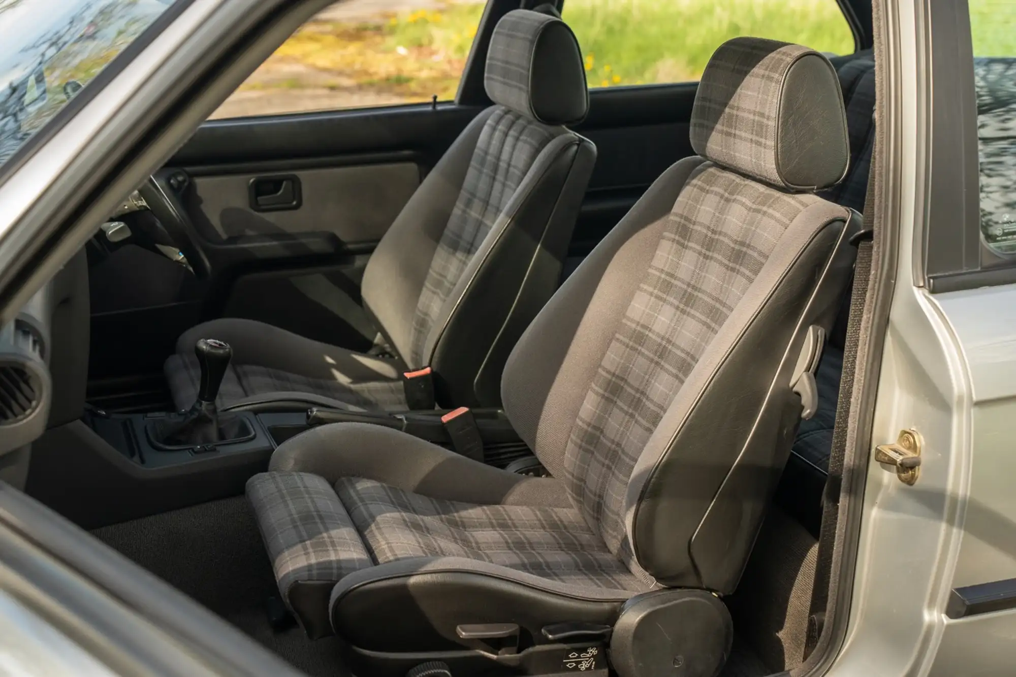1990 BMW 318is Coupé (E30) - 54,869 miles-Sold