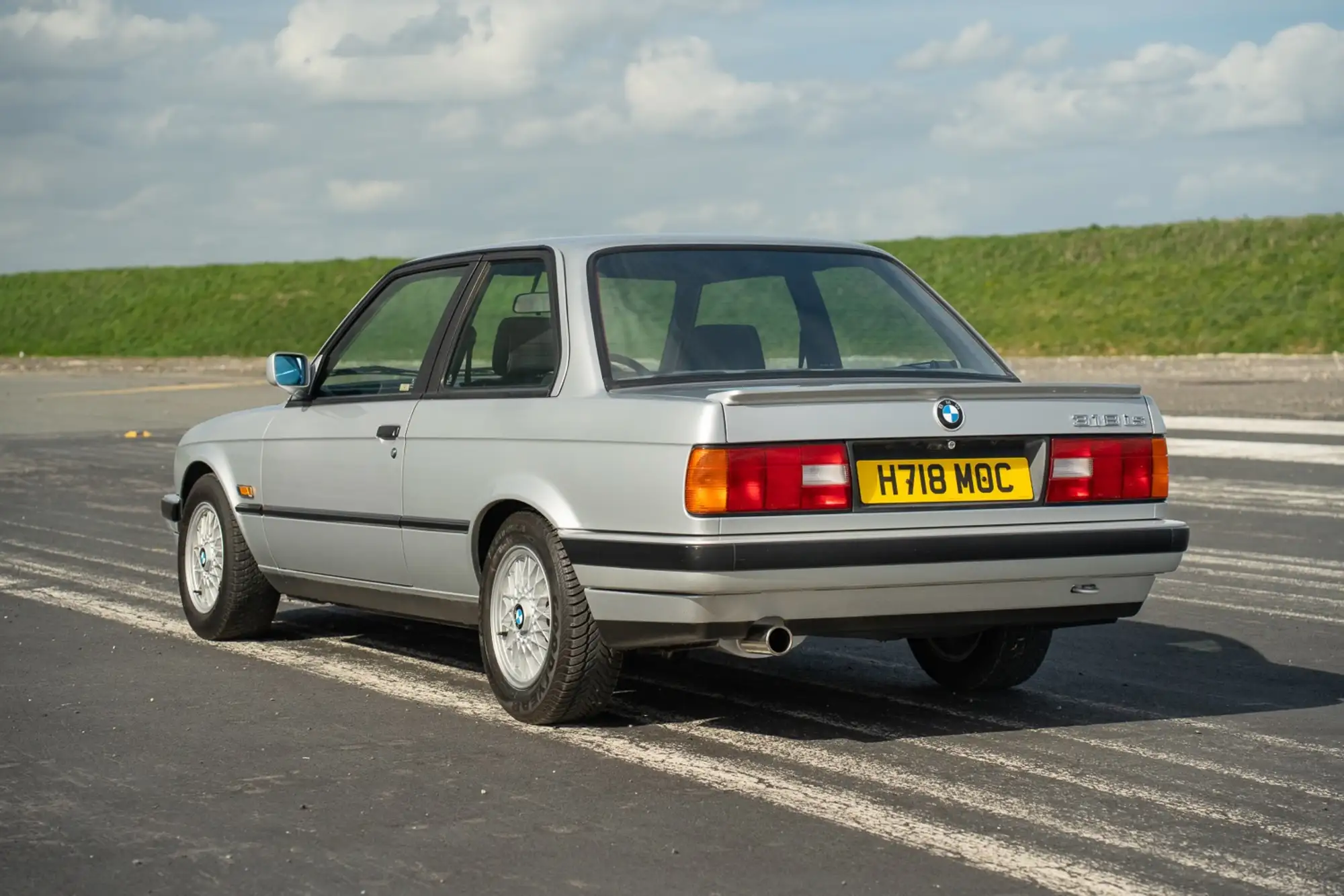 1990 BMW 318is Coupé (E30) - 54,869 miles-Sold