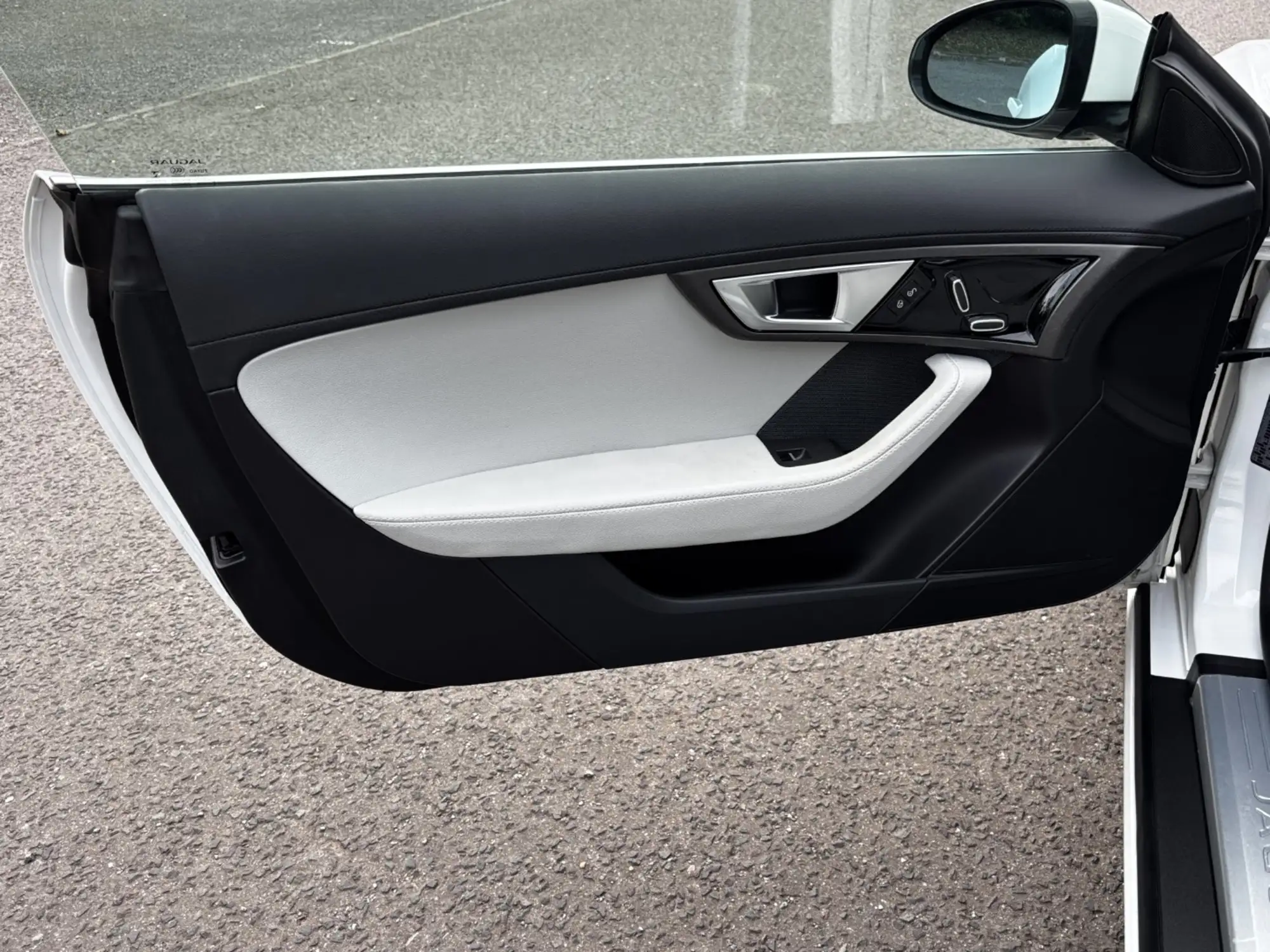 2014 Jaguar F-Type 3.0 V6S-For Sale