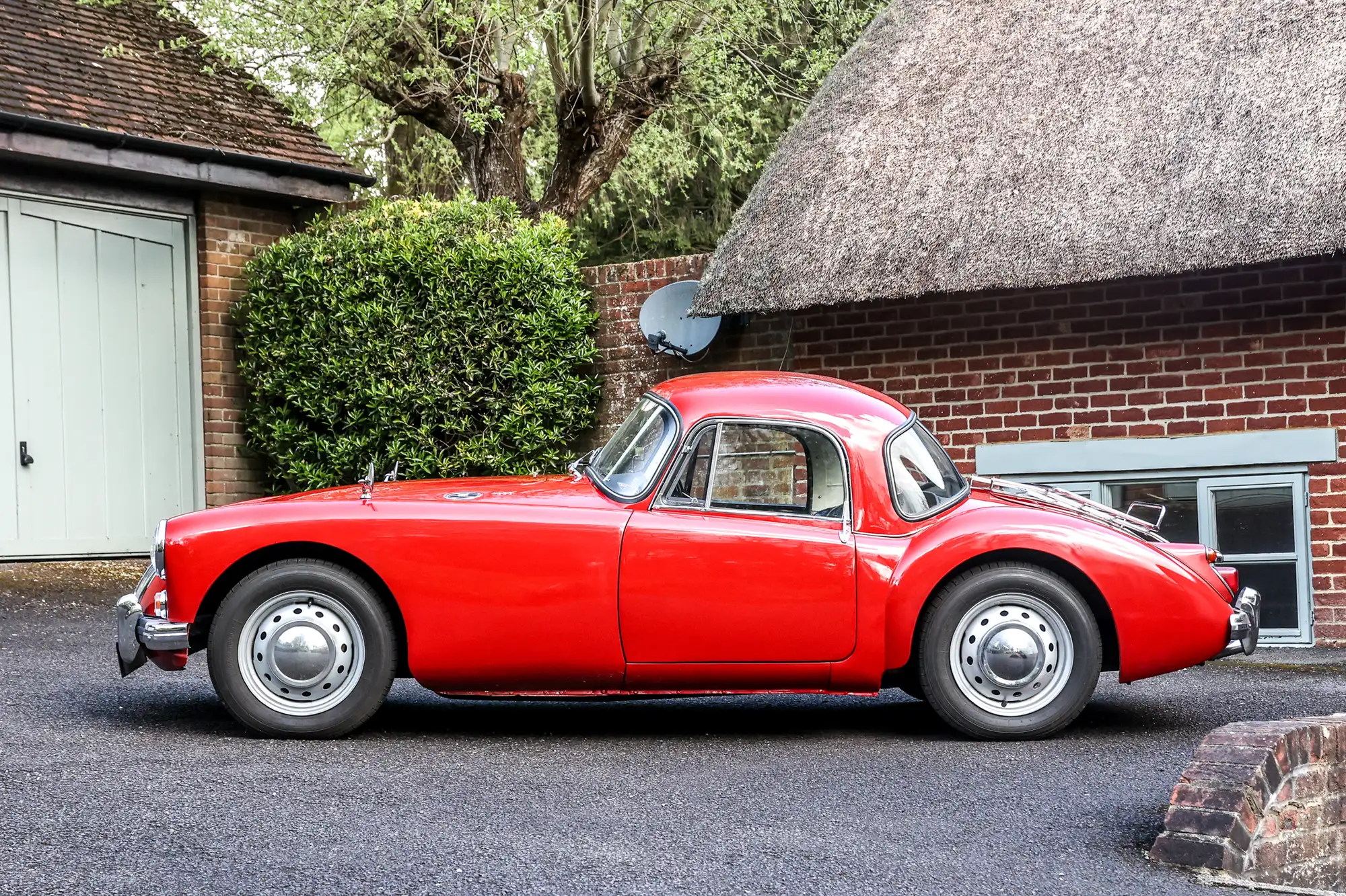 1960 MG A Coupé 1600-For Sale