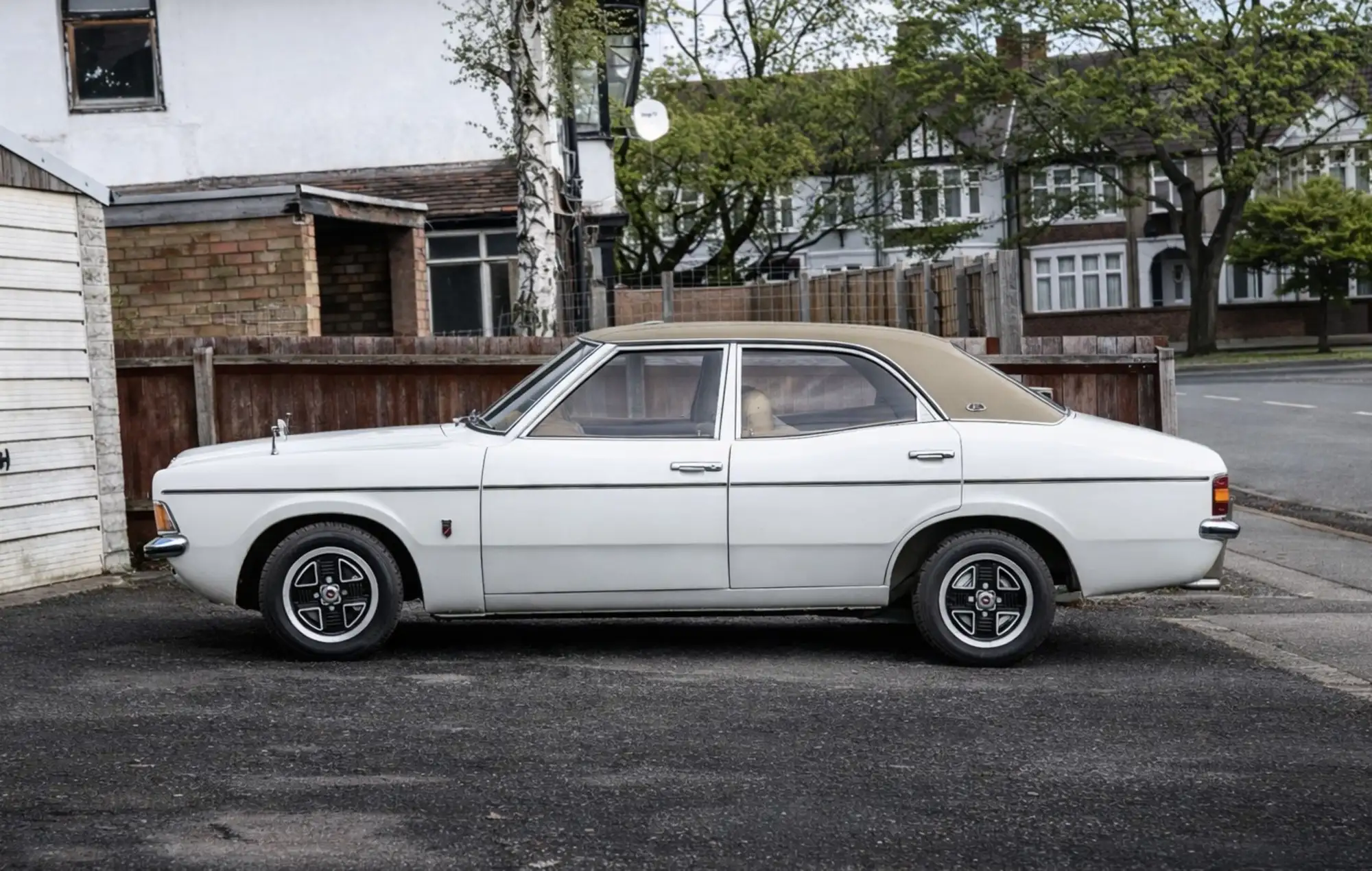 1974 Ford Cortina Mk3 2000E Auto - Ford-Built Experimental V-For Sale