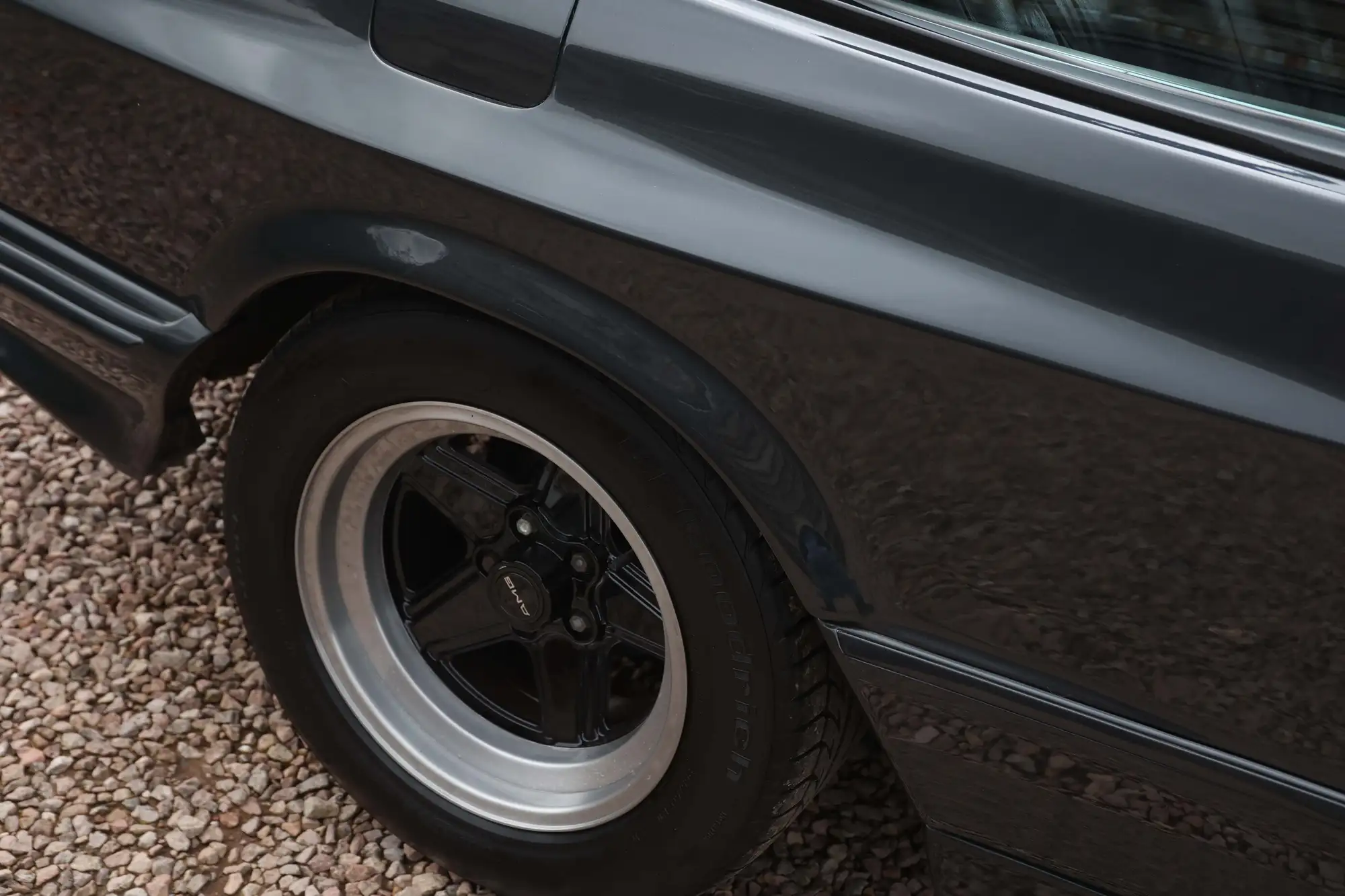 1989 Mercedes-Benz 560 SEC AMG 5.6 'Wide-Body'-Sold