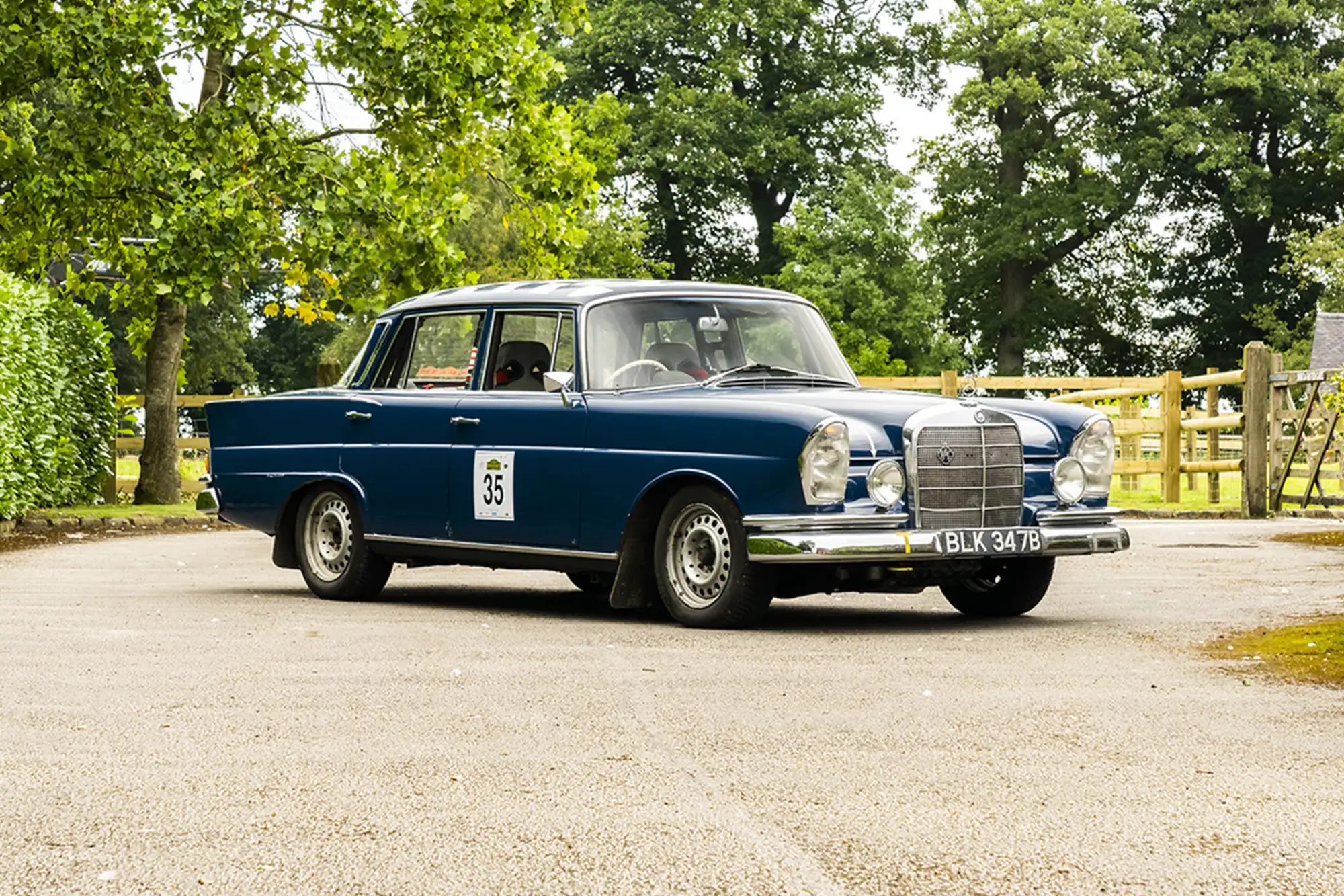 1964 Mercedes-Benz Fintail Historic Rally Car ( W111 )-For Sale