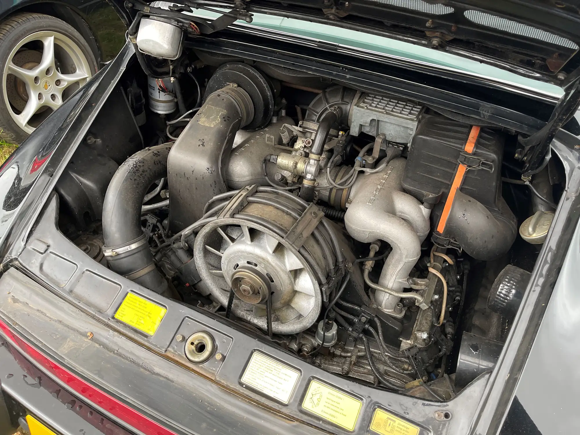 1985 Porsche 911 3.2 Carrera-Sold