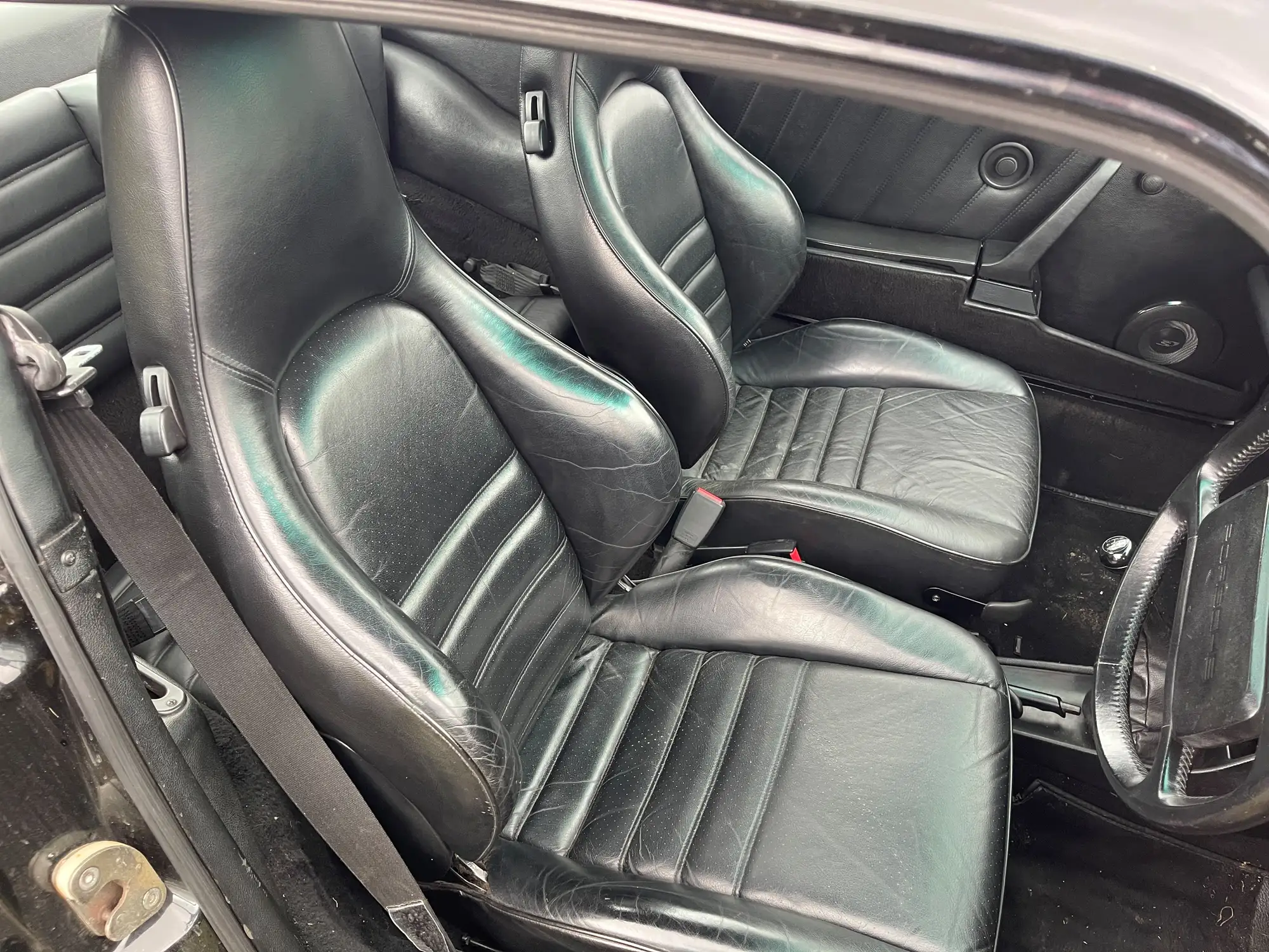 1985 Porsche 911 3.2 Carrera-Sold