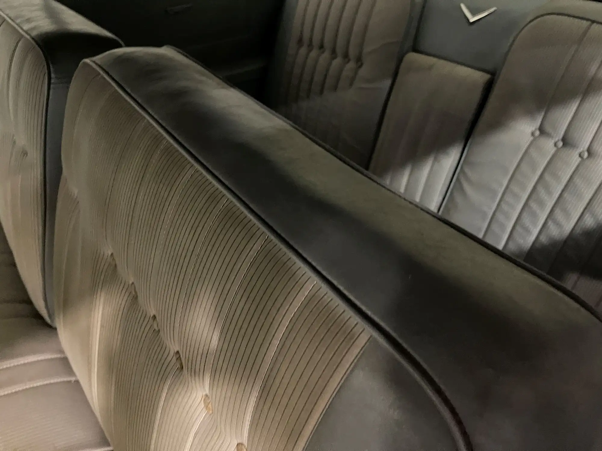 1960 Cadillac Coupe De Ville (Series 6300)-Sold