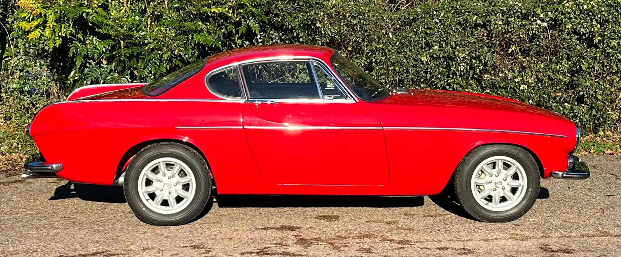 1968 1968 Volvo P1800S-Sold