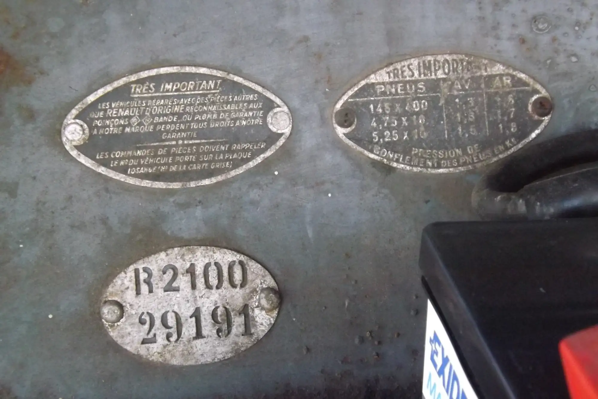 1955 Renault Juvaquatre Estate-Sold