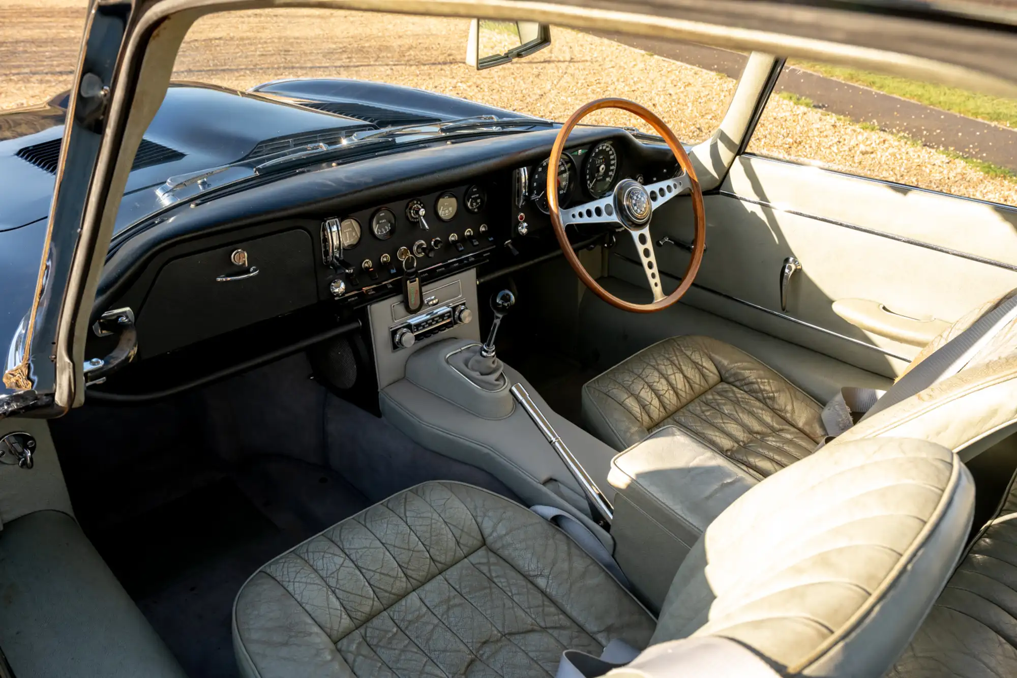 1968 Jaguar E-Type Series 1½ 4.2 2+2 Coupe-Sold