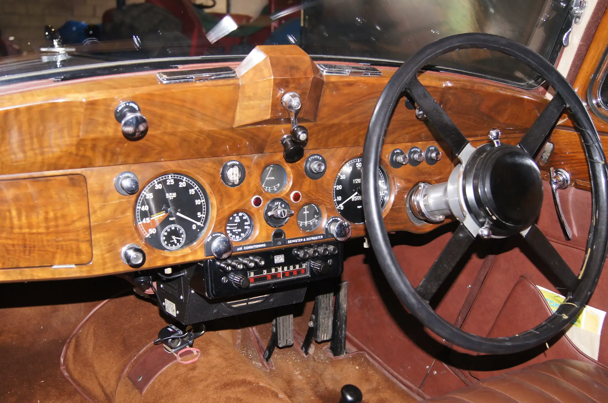 1948 Jaguar 2½-Litre Saloon-For Sale