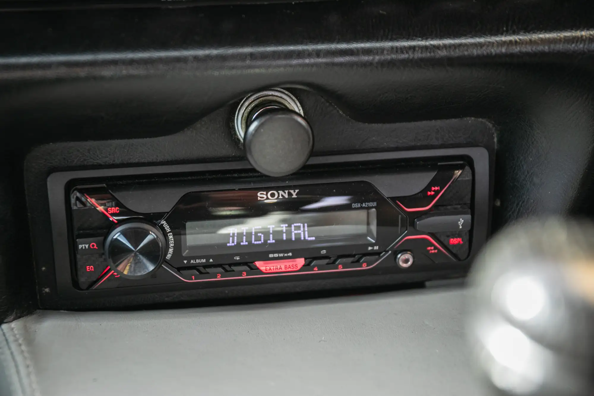 1971 Jaguar E-Type Series 3 V12 Roadster (Manual)-Sold