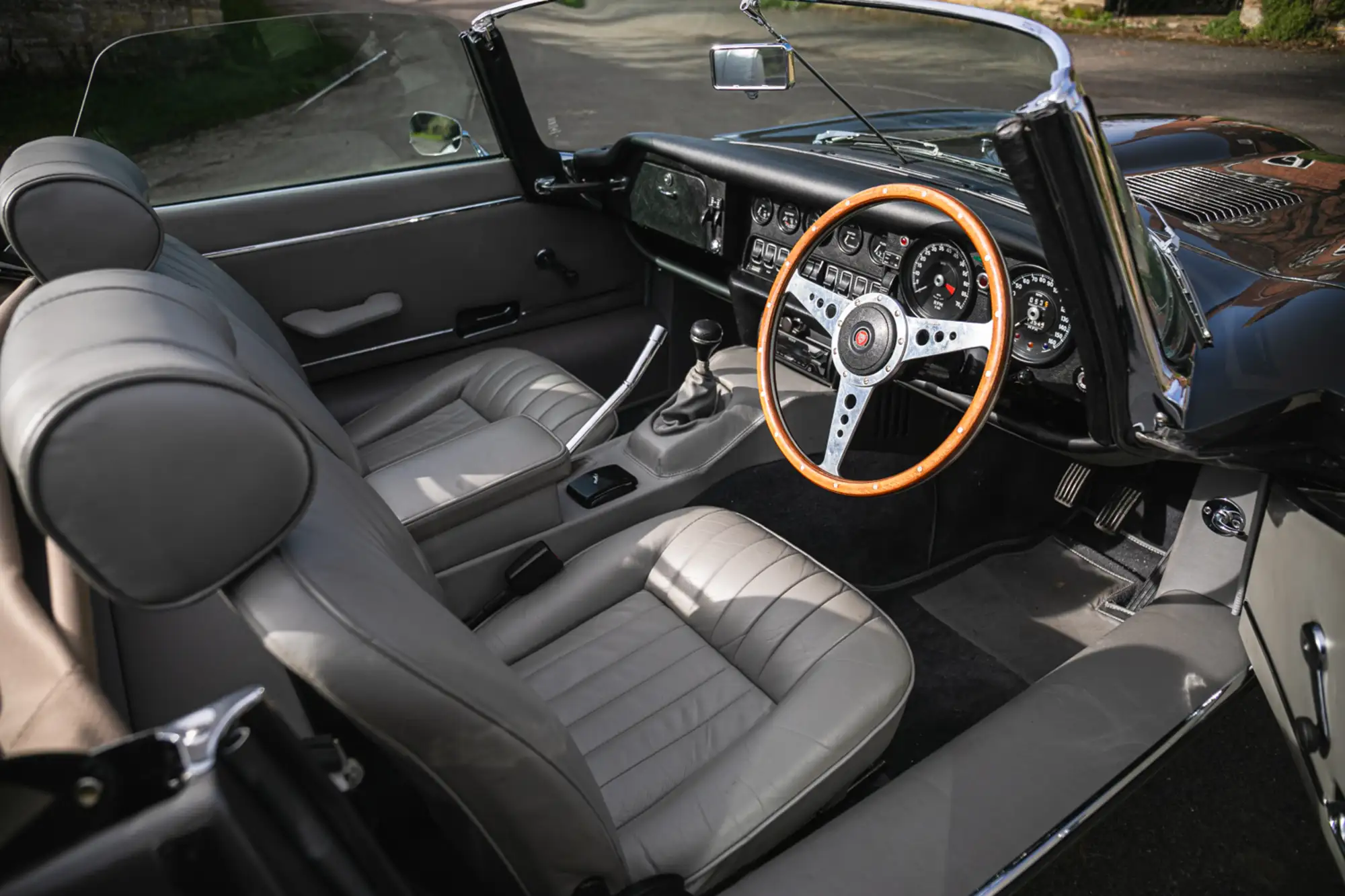 1971 Jaguar E-Type Series 3 V12 Roadster (Manual)-Sold