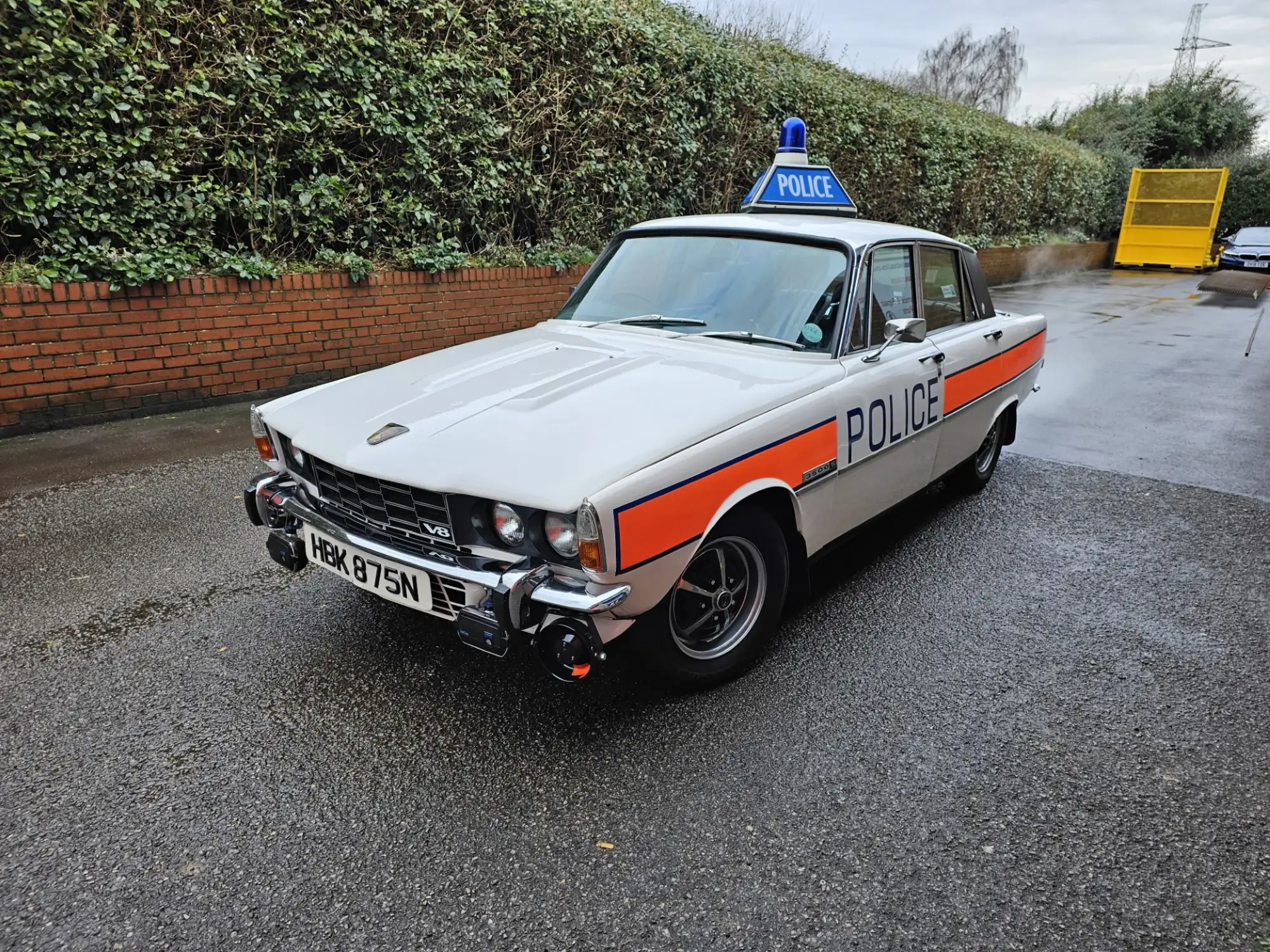 Iconic Auctioneers | 1975 Rover P6 3500 S - Ex-Hampshire