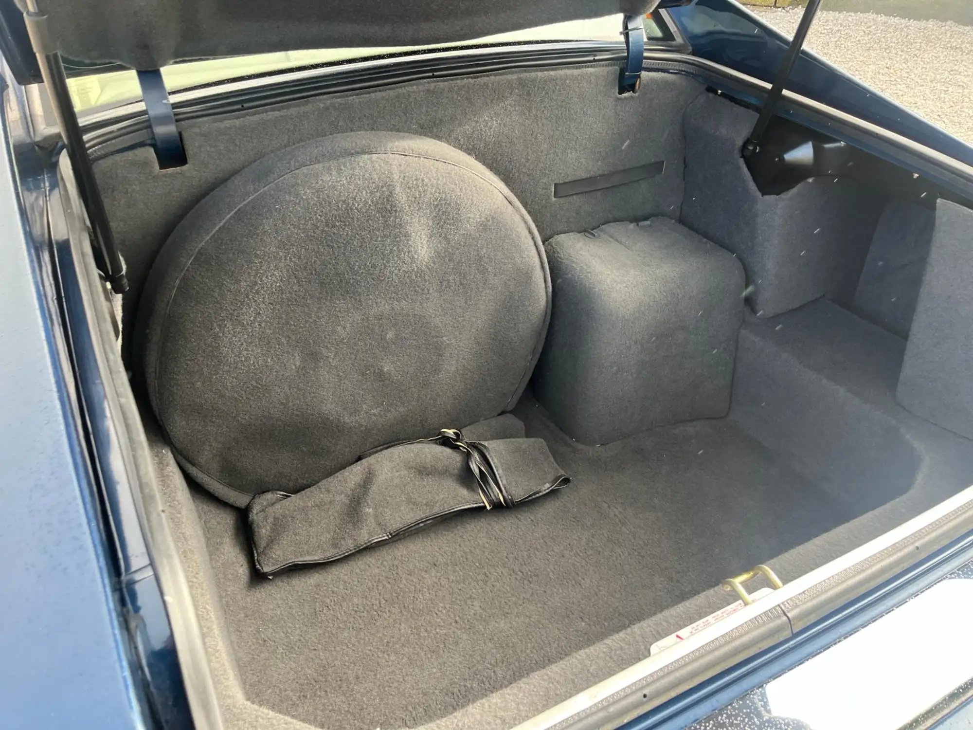 1995 Jaguar XJS 4.0 Celebration Coupé-Sold