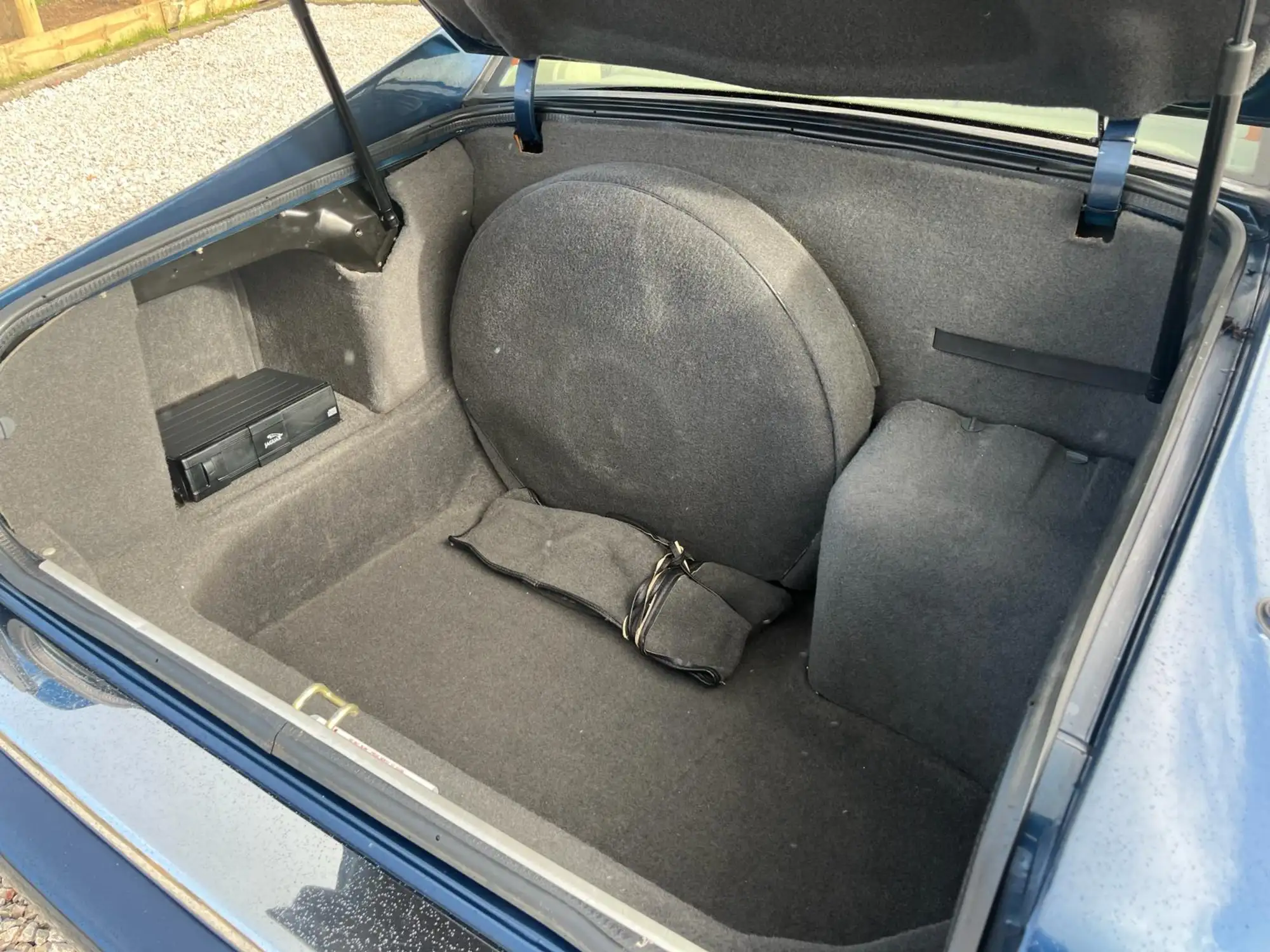 1995 Jaguar XJS 4.0 Celebration Coupé-Sold