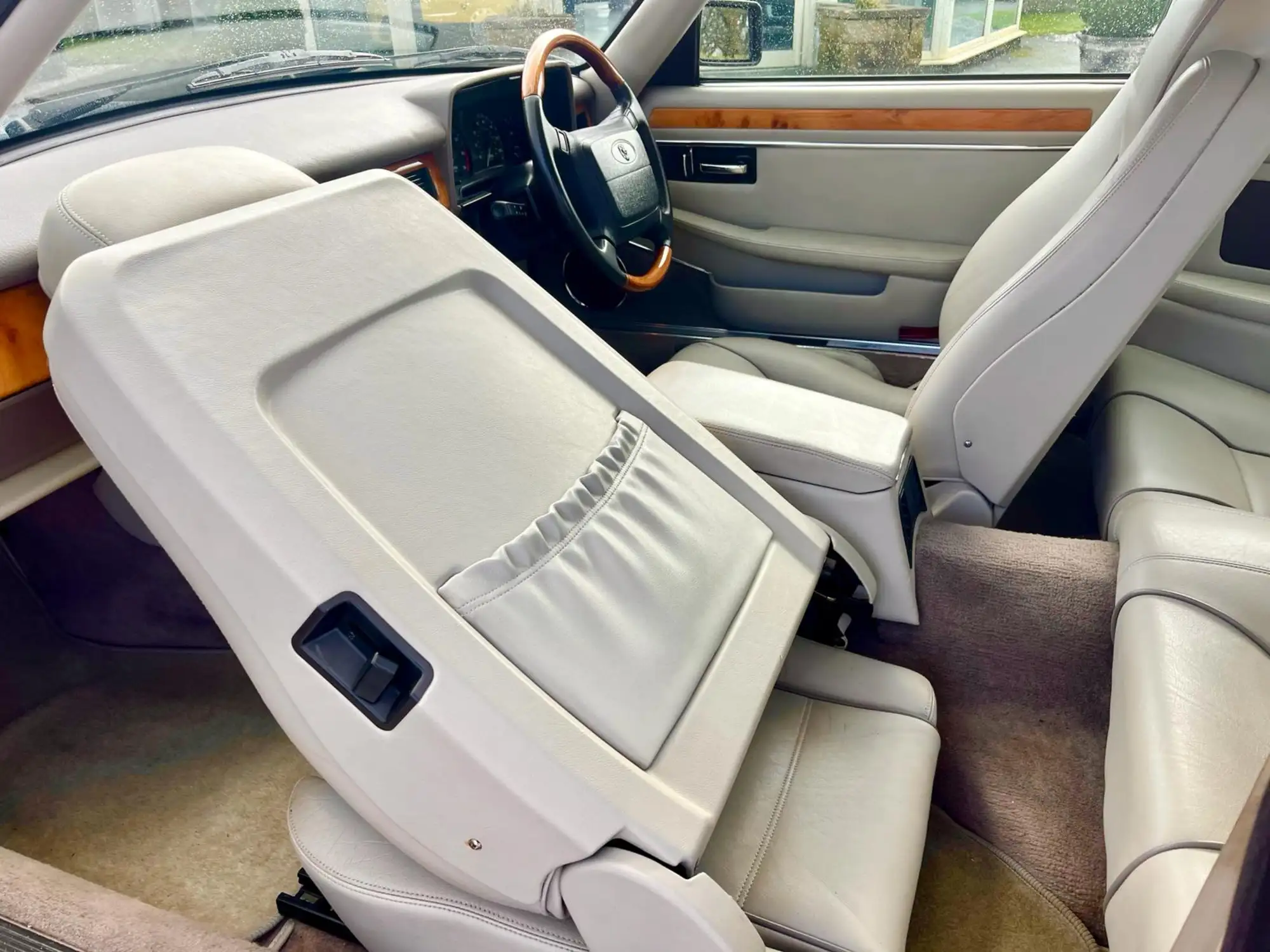 1995 Jaguar XJS 4.0 Celebration Coupé-Sold