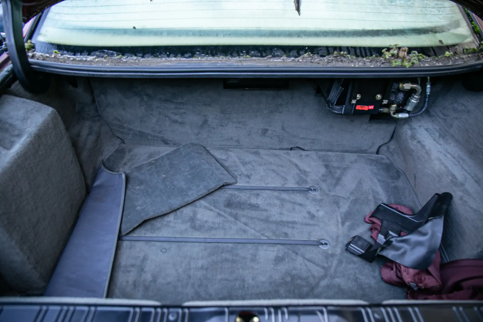 1995 BMW 750iL (E32)-Sold