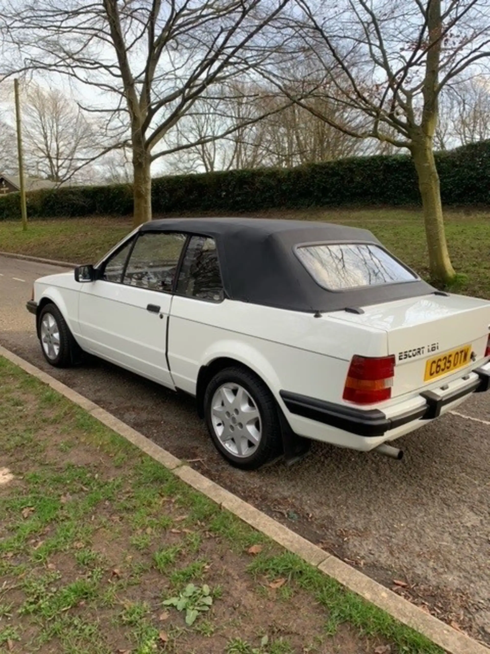 1985 Ford Escort 1.6i Cabriolet-Sold