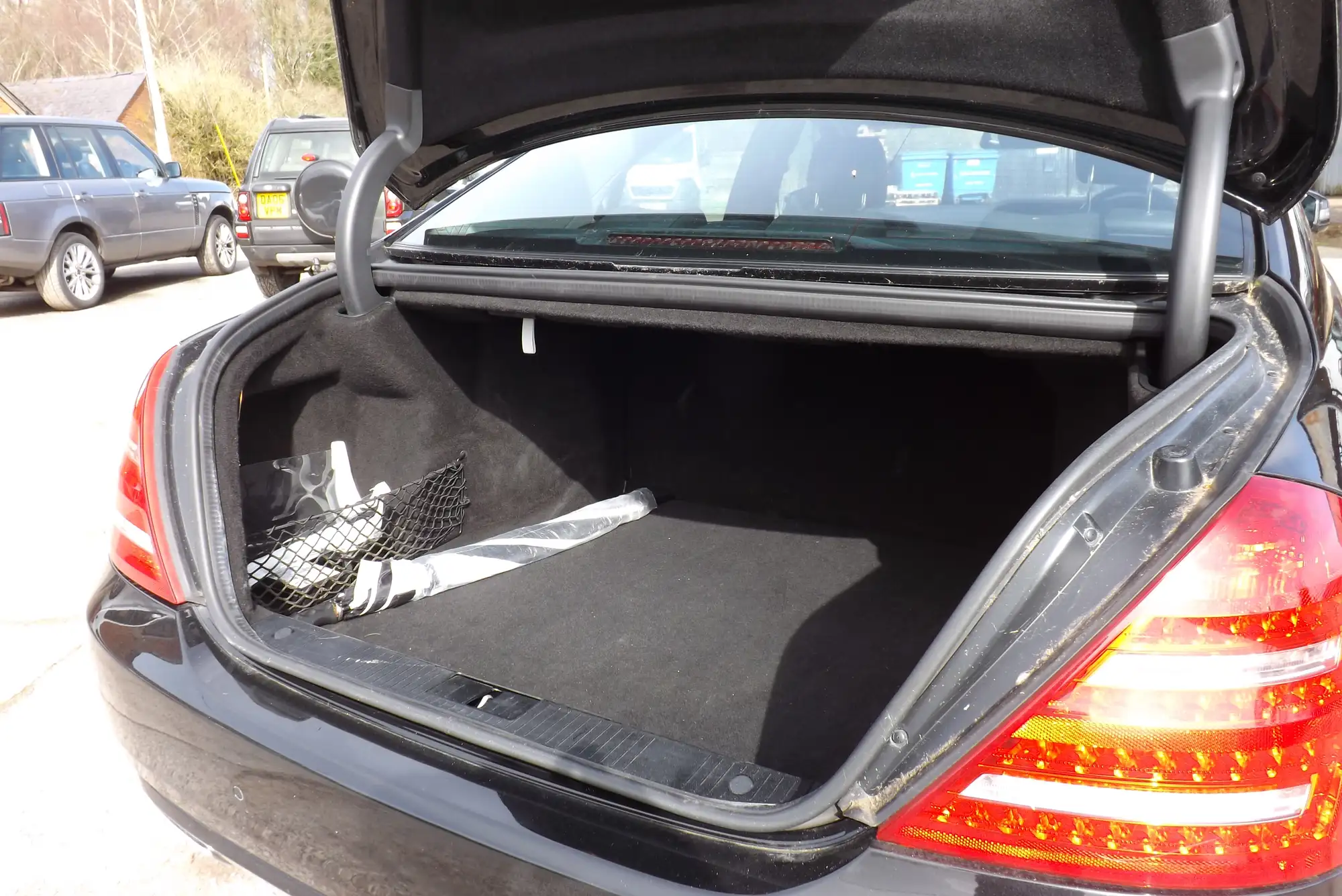 2013 Mercedes-Benz S350 Bluetec-Property of Mr Nigel Havers-Sold