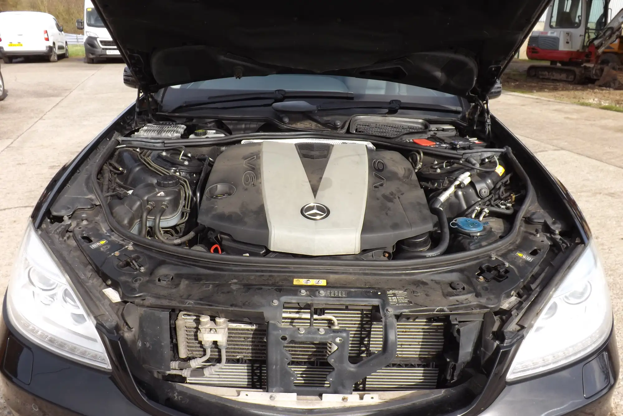 2013 Mercedes-Benz S350 Bluetec-Property of Mr Nigel Havers-Sold