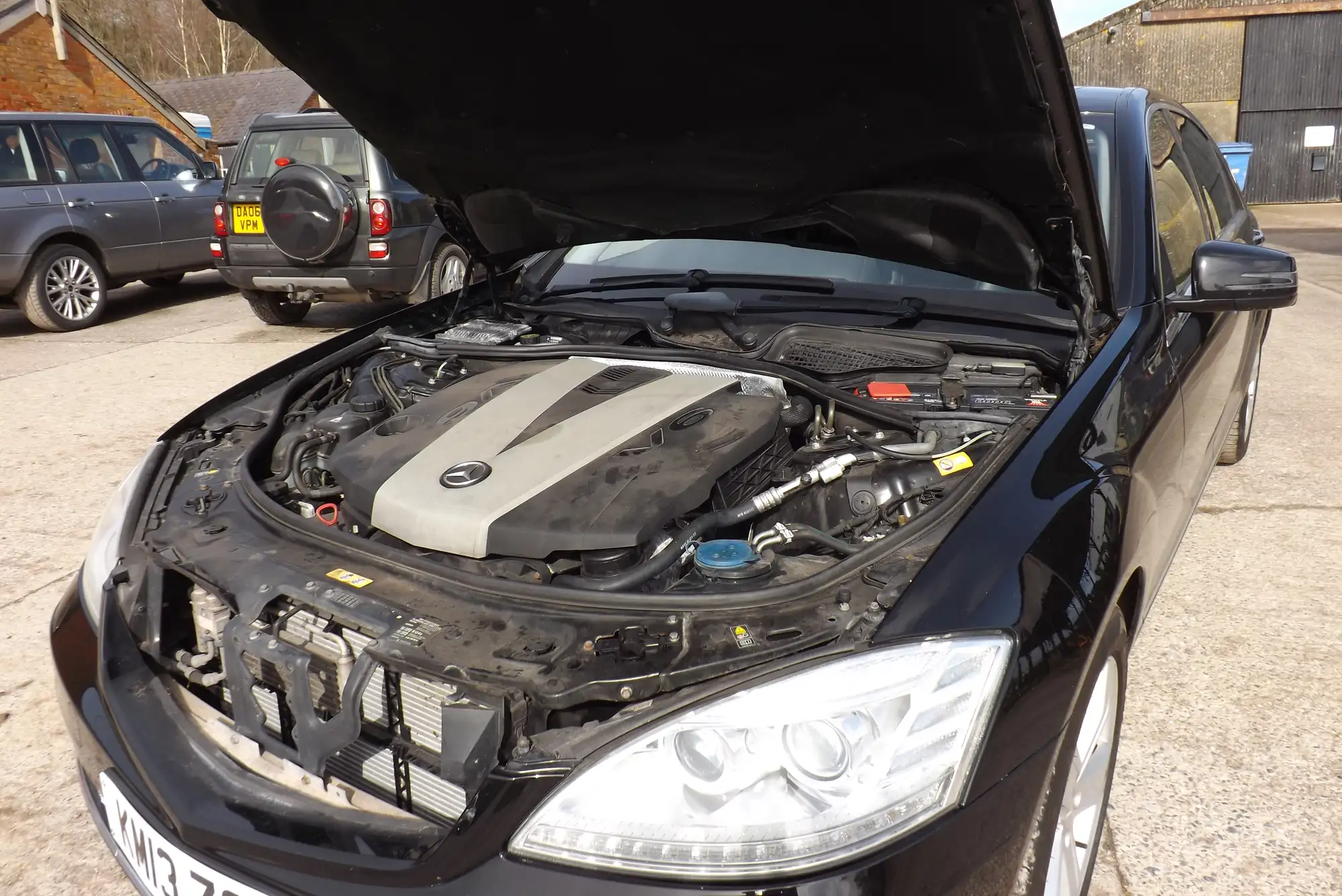 2013 Mercedes-Benz S350 Bluetec-Property of Mr Nigel Havers-Sold