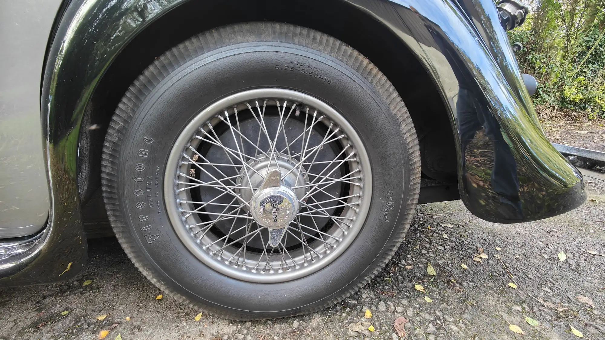 1947 Jaguar 2½-Litre Saloon-Sold