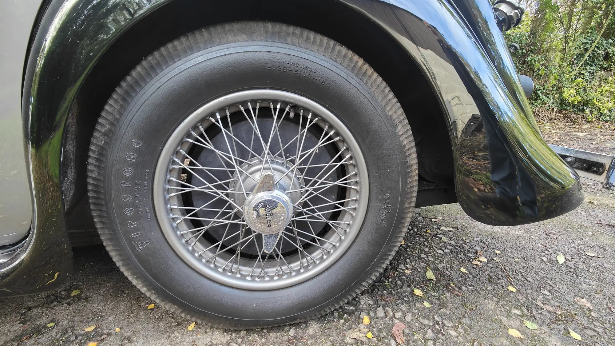 1947 Jaguar 2½-Litre Saloon-Sold