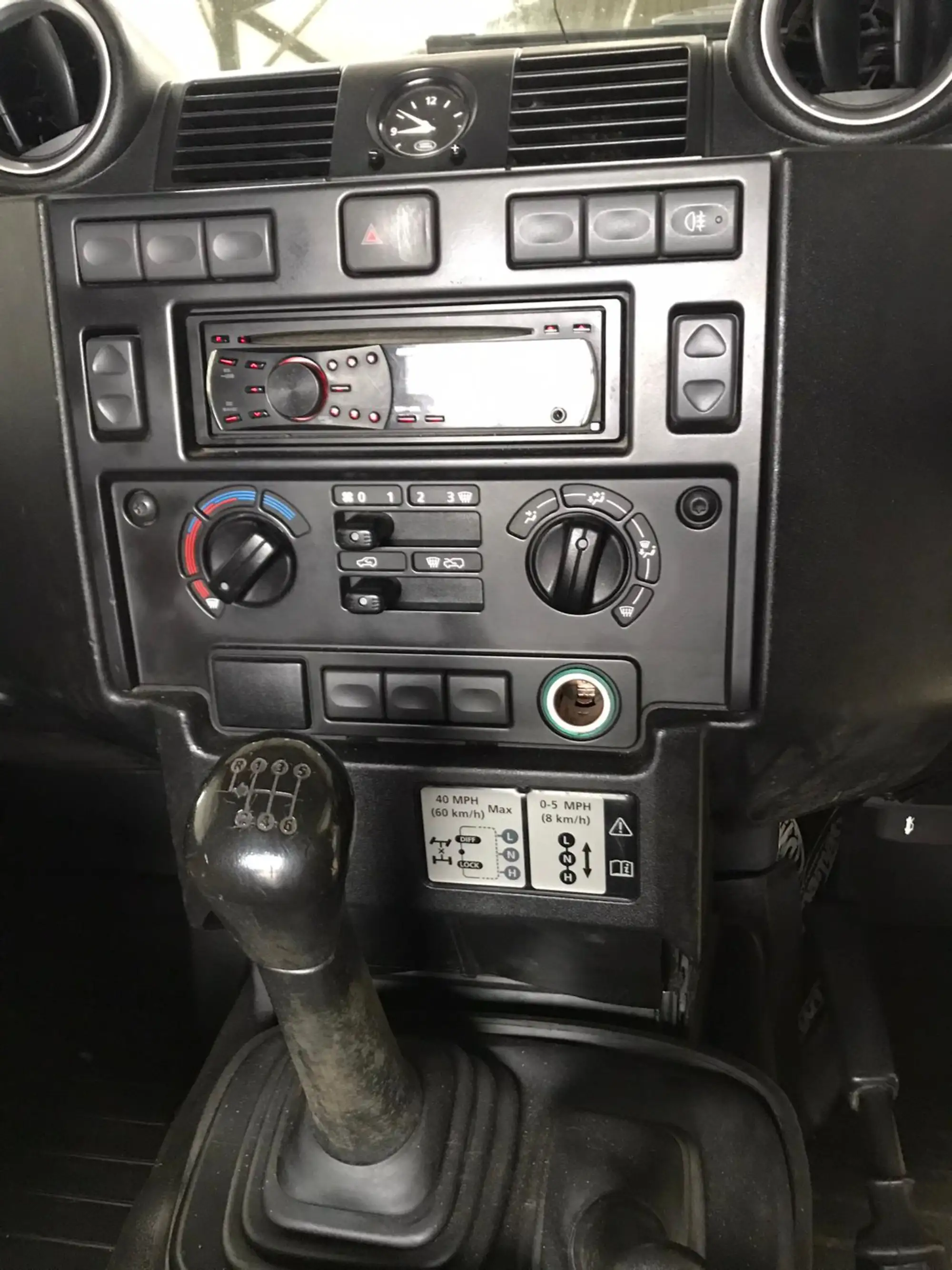 2009 Land Rover Defender 110 2.4 TDCi-For Sale