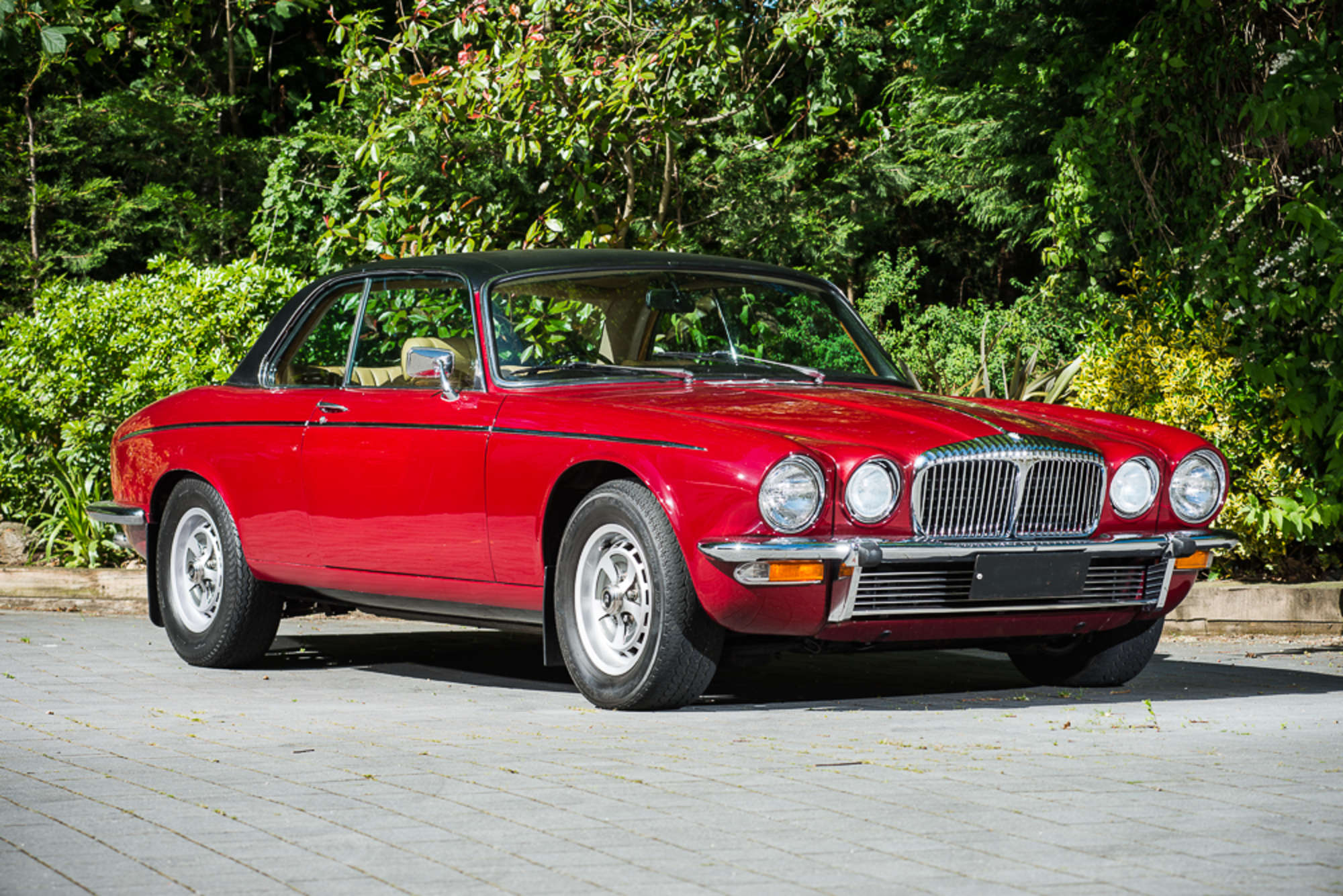 1977 Daimler Double-Six Coupé-Sold