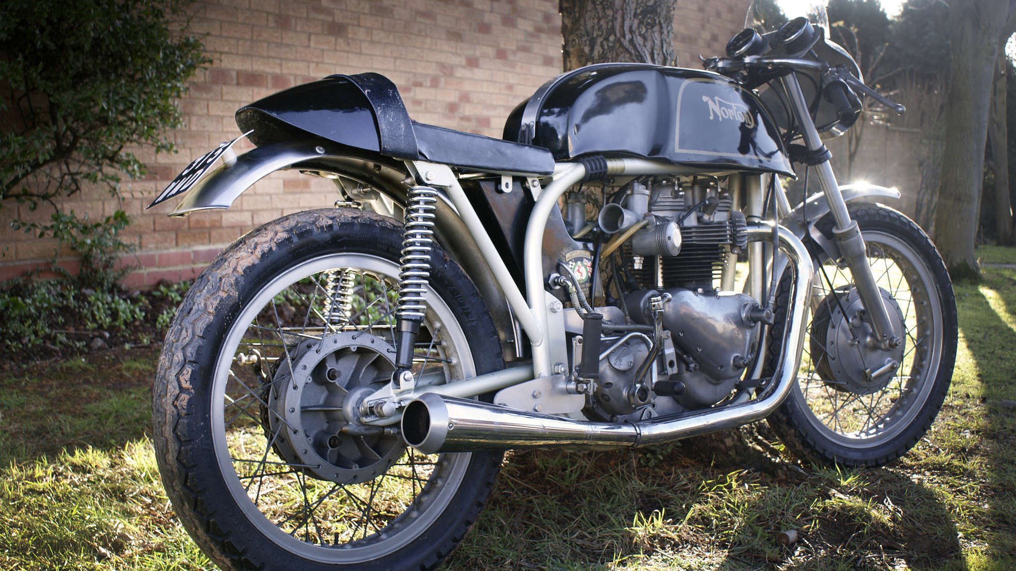 Triton 650 Pre-Unit Café Racer-Auction Lot
