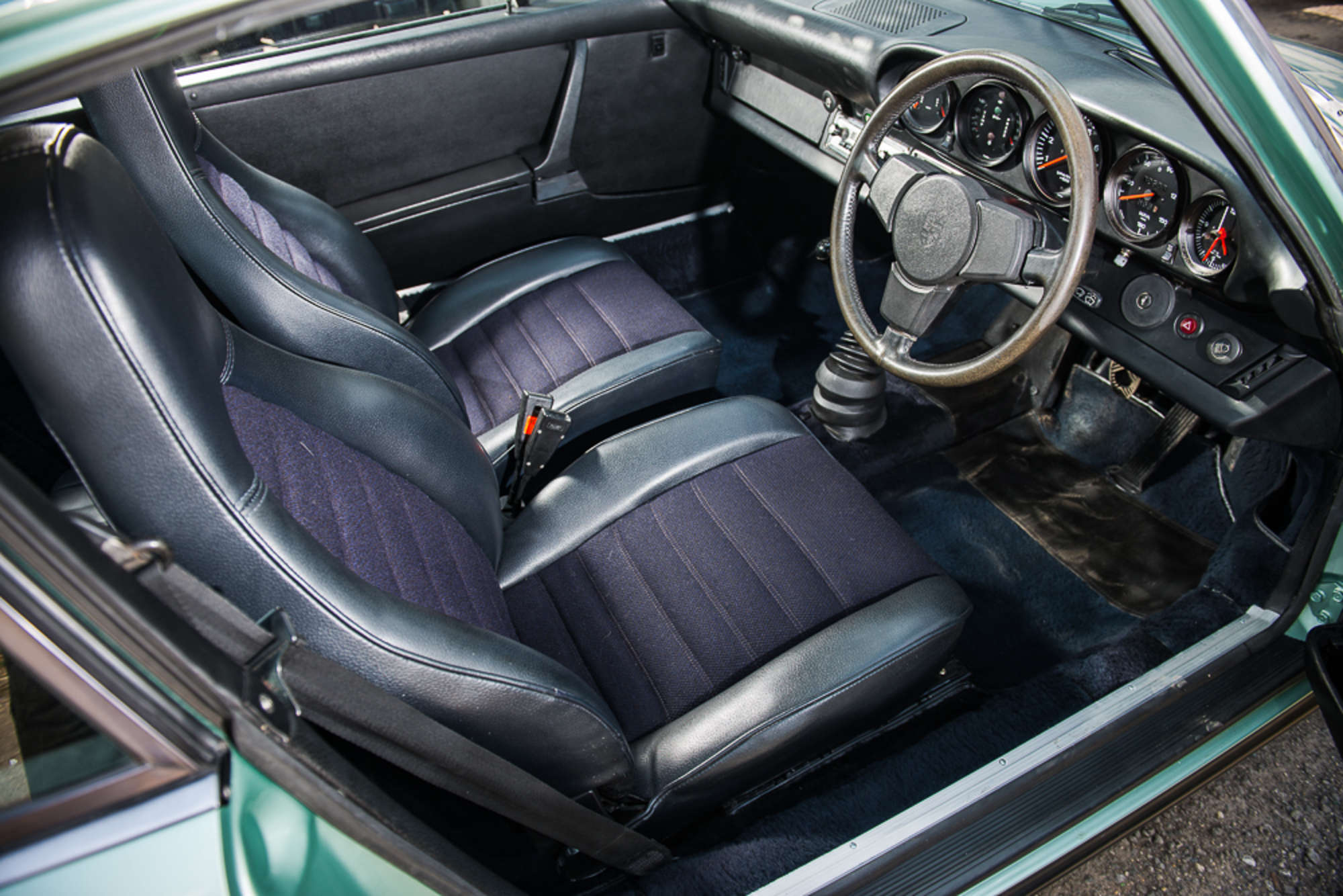 1975 Porsche 911 2.7 MFI-Auction Lot