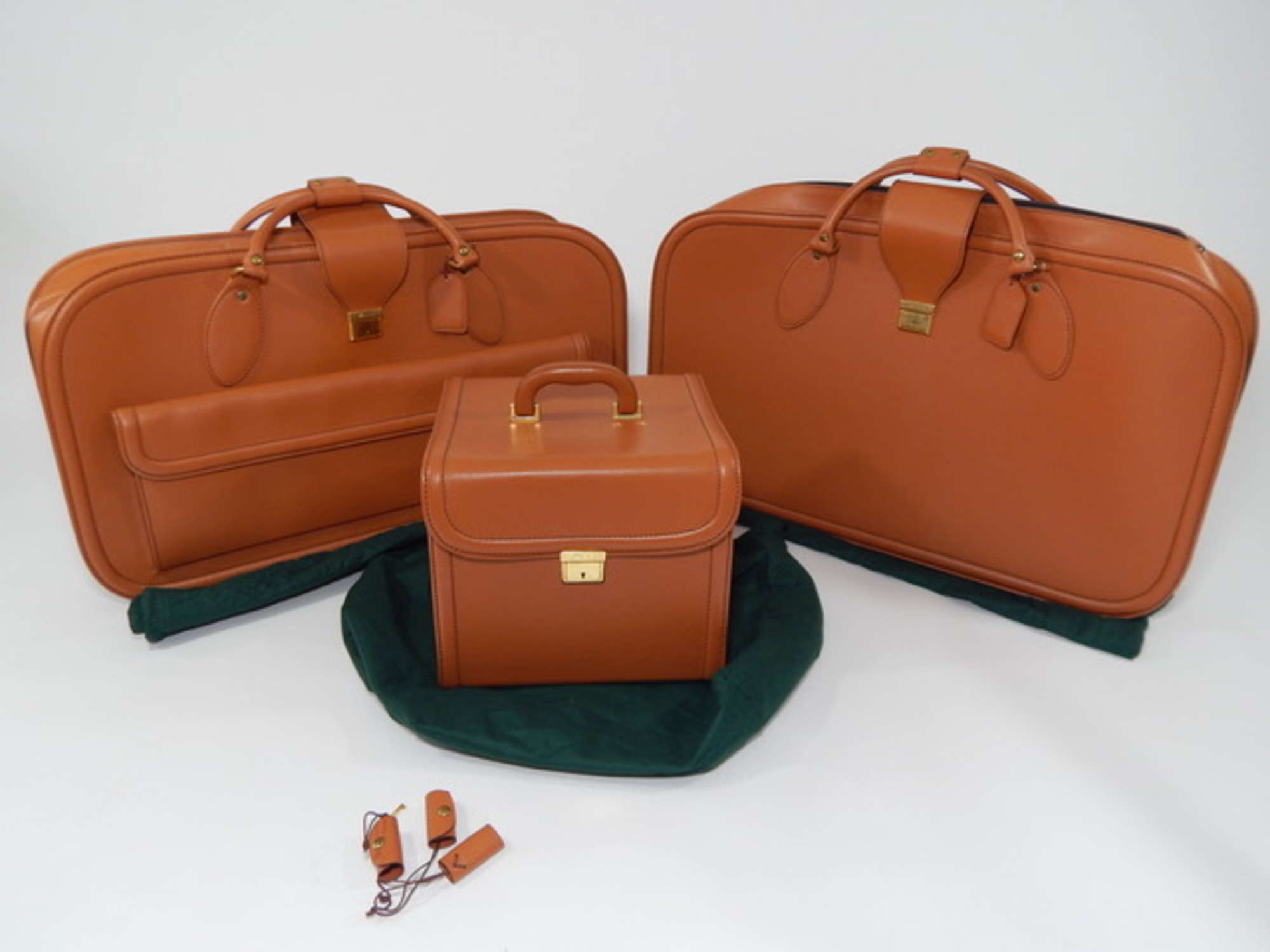 Ferrari 456 bespoke Schedoni Luggage.-Auction Lot