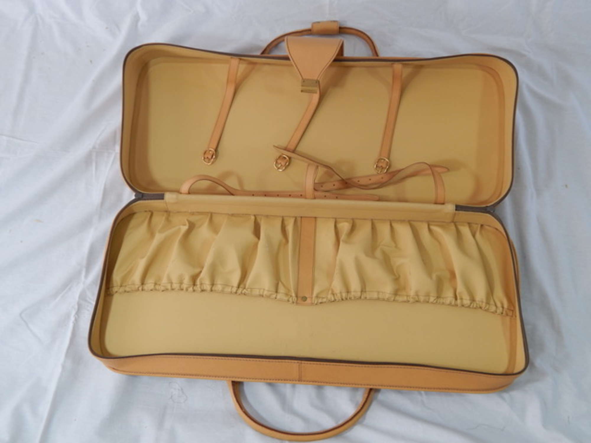 Ferrari 308/ 328 Complete Schedoni Leather Luggage Set-Auction Lot