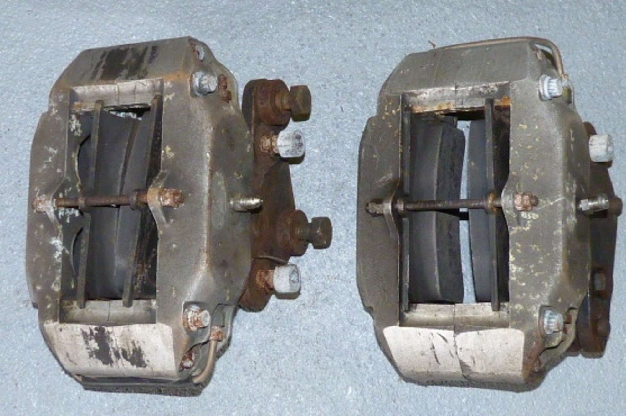 Pair of Carrera 3..2 brake calipers.-Sold