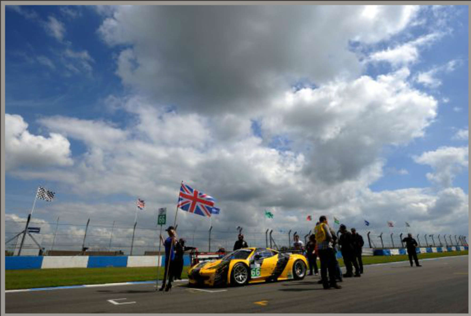 Unique offering from Le Mans Series competitors, JMW Motorsp-Auction Lot