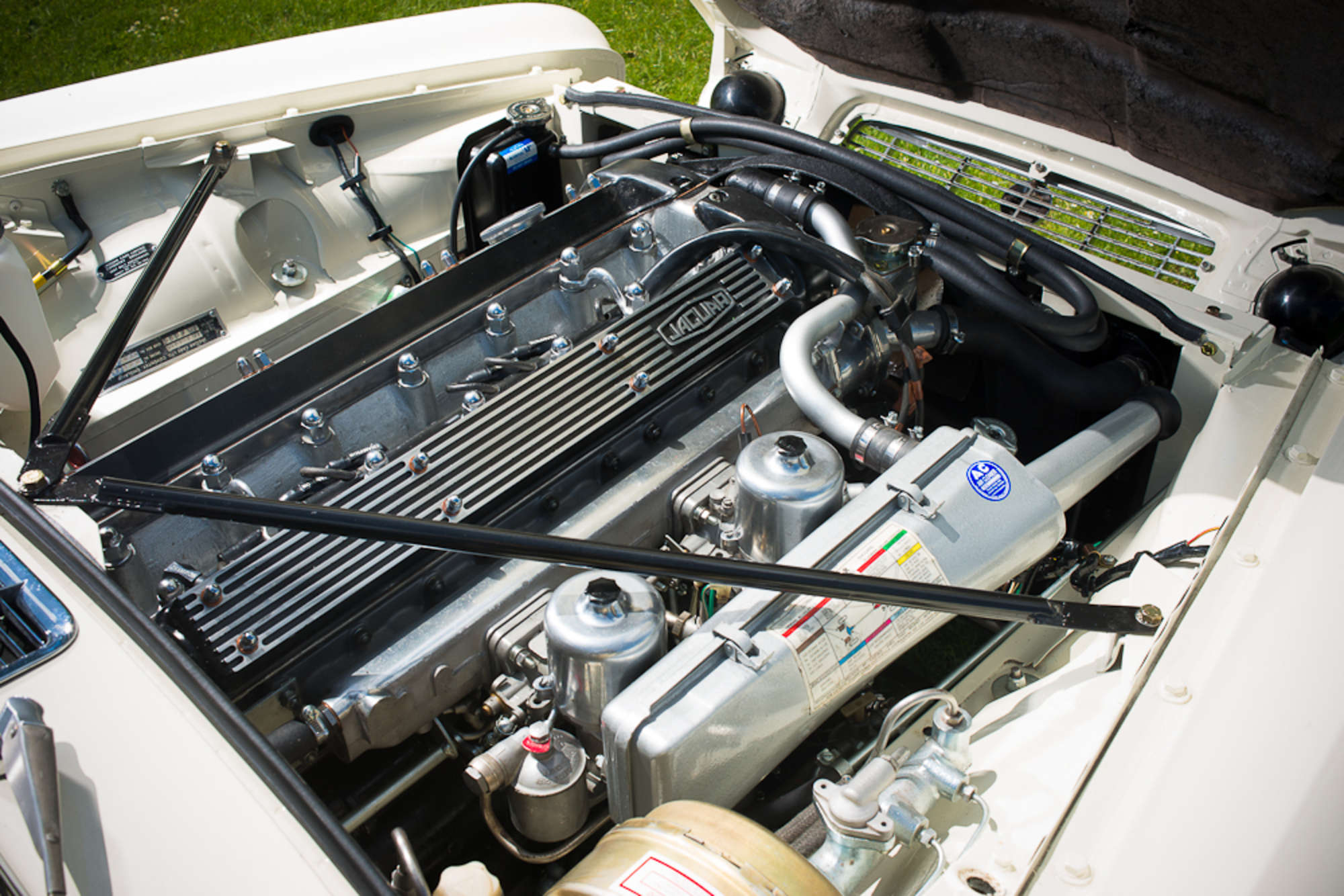 1969 Jaguar XJ6 Series 1 Saloon 4.2 Mo/d-Sold