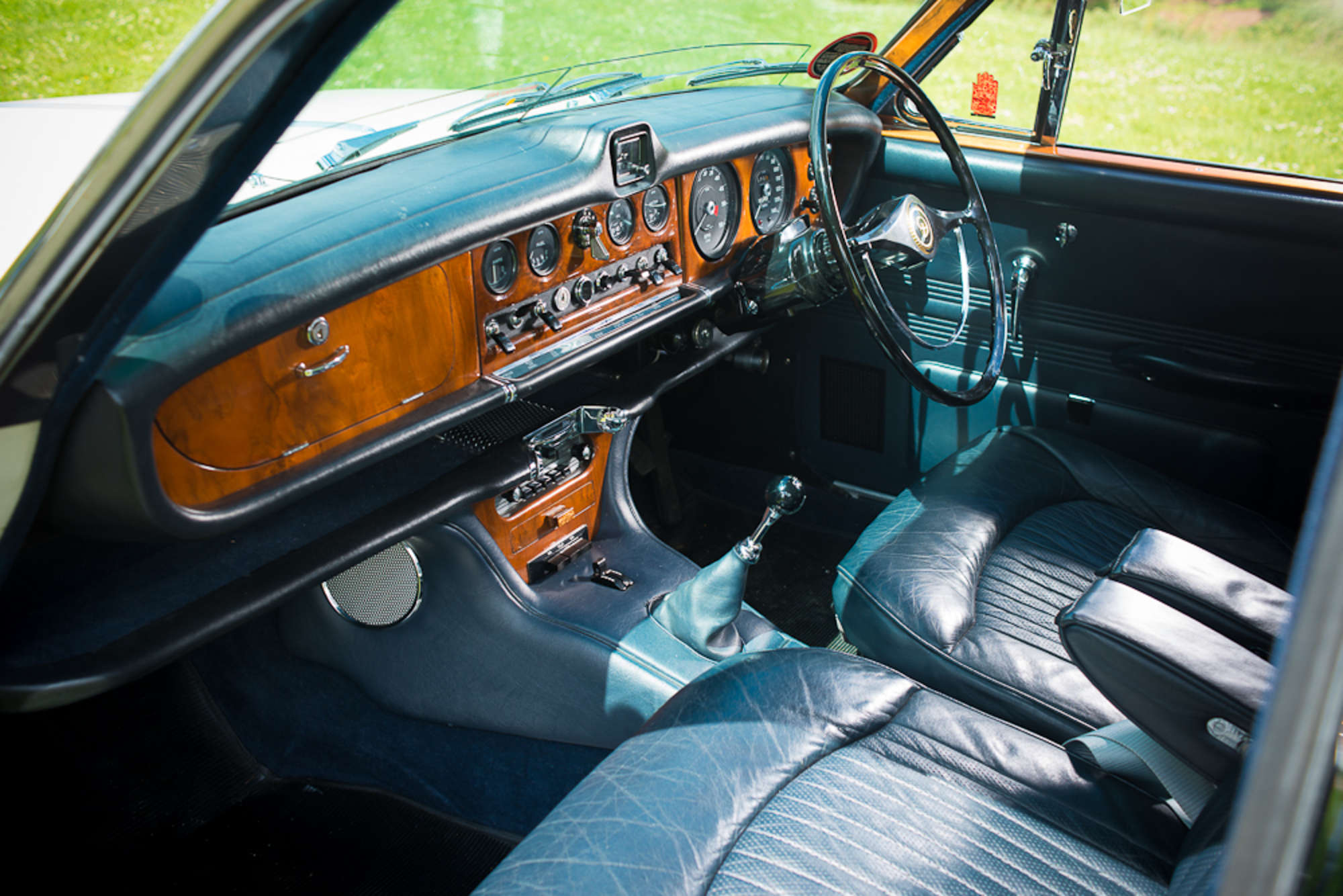 1968 Daimler Sovereign 420- Factory Press Car-Sold