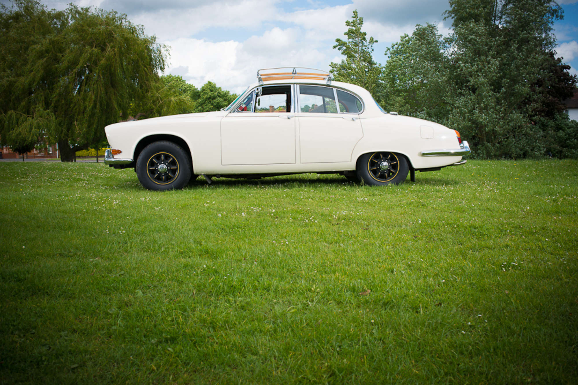 1968 Daimler Sovereign 420- Factory Press Car-Sold