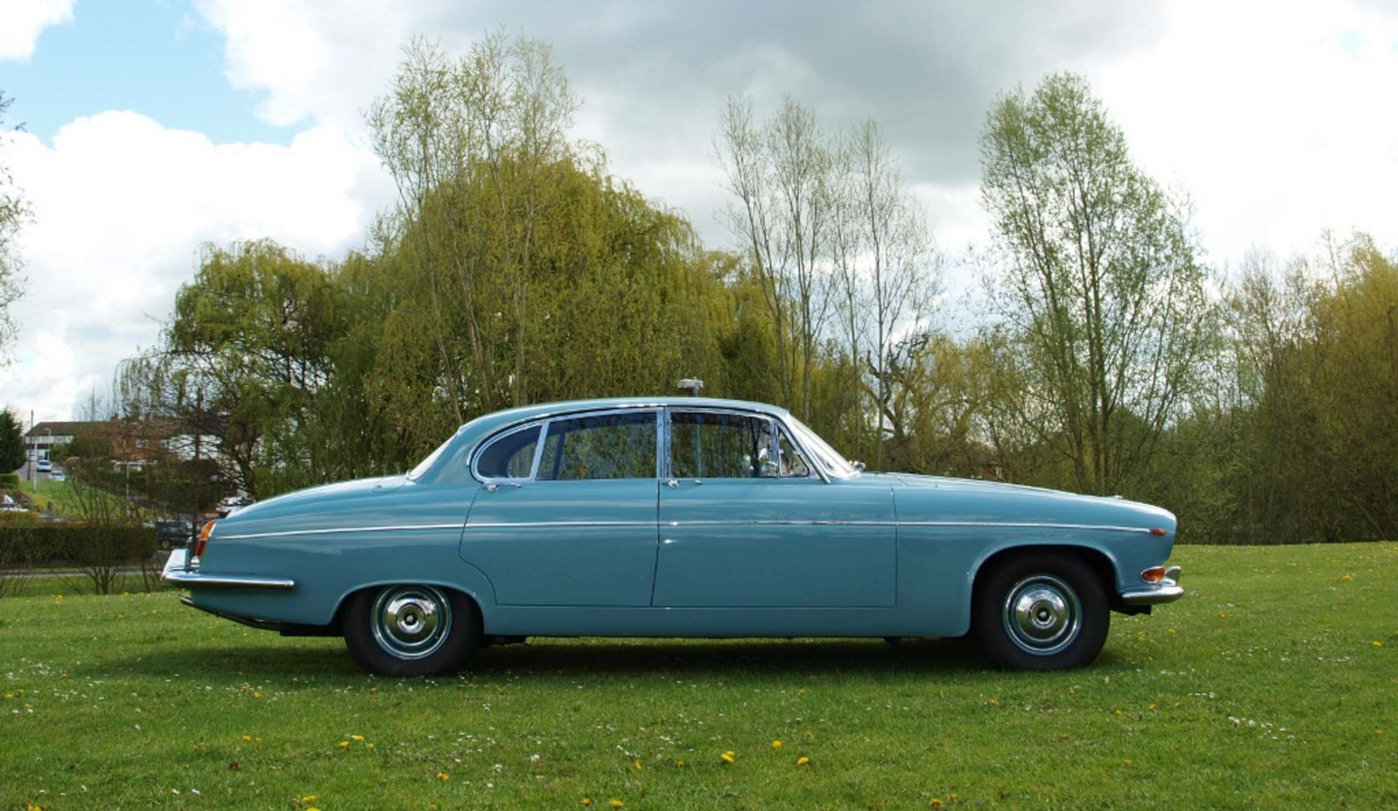 1969 Jaguar 420 G-Sold