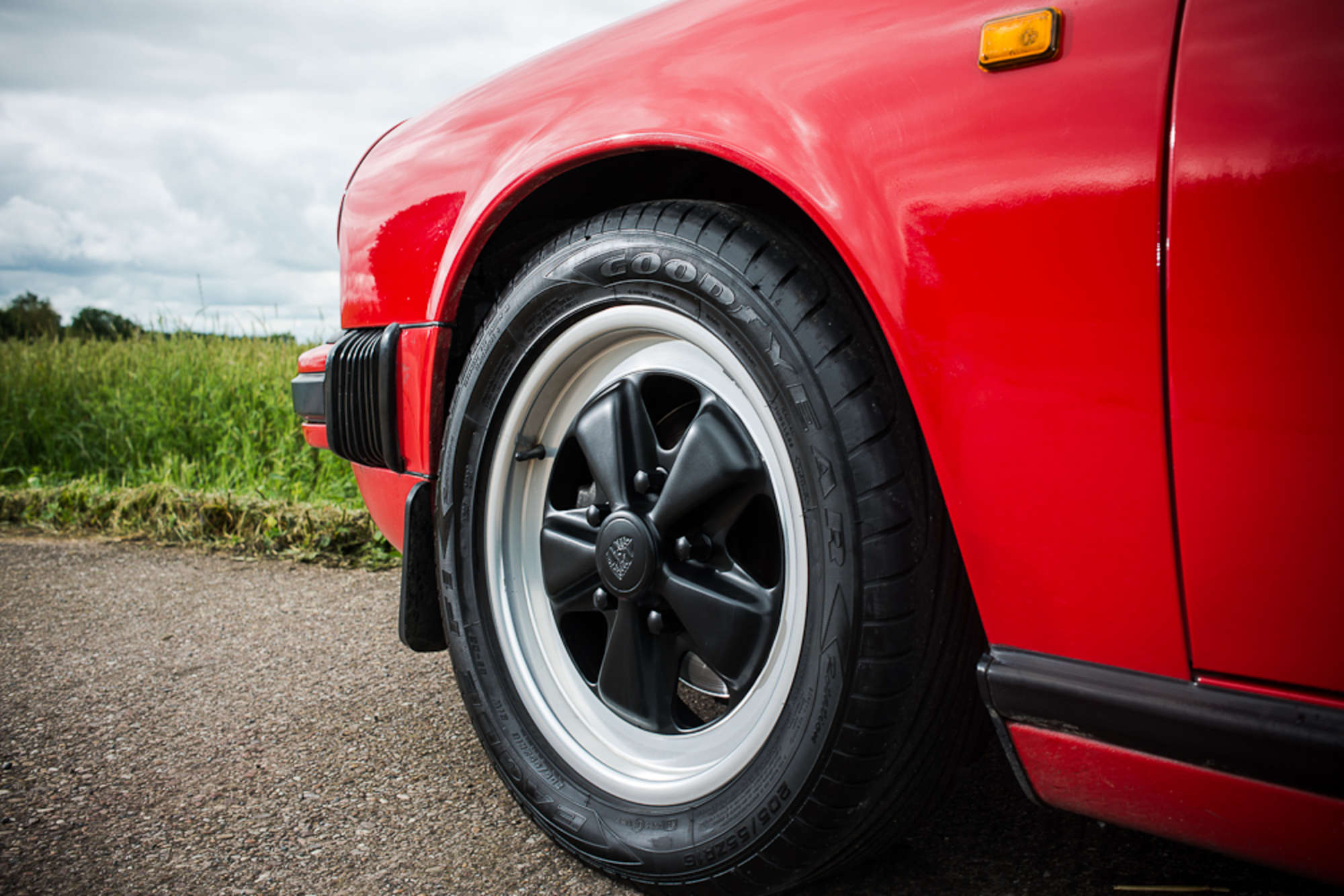 1987 Porsche 911 3.2 Carrera Targa Sport-Sold