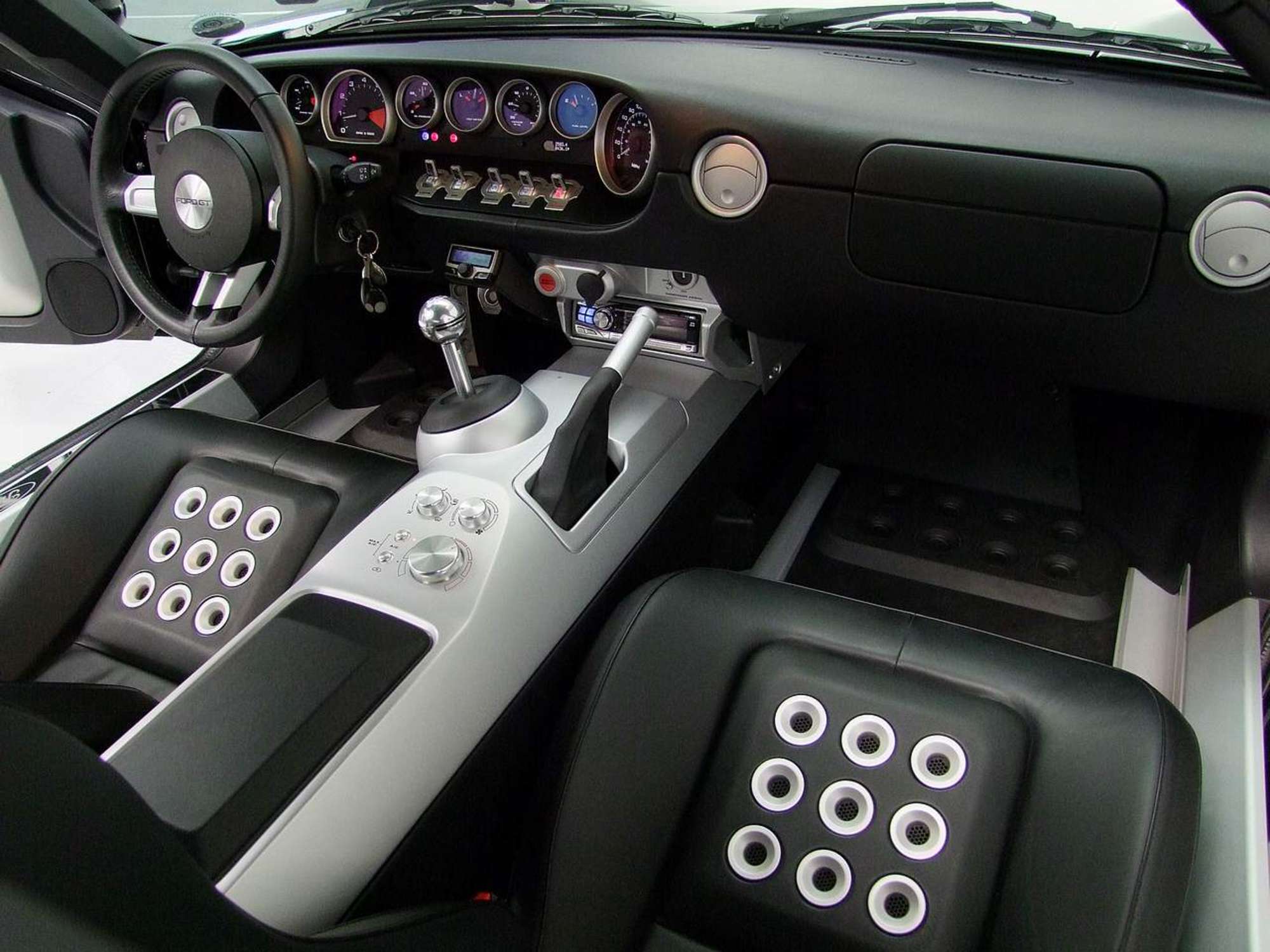 2005 Ford GT-Auction Lot