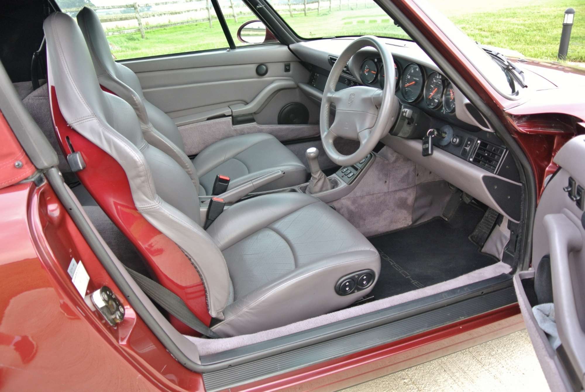 1996 Porsche 911 (993) Carrera 4 Cabriolet-Auction Lot