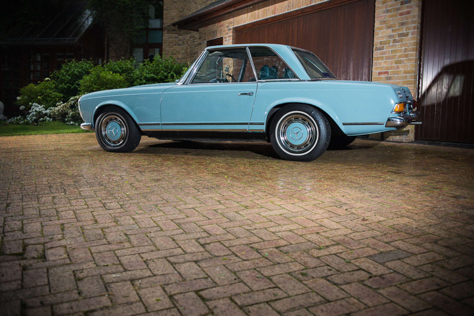1969 Mercedes-Benz 280SL Pagoda-Sold