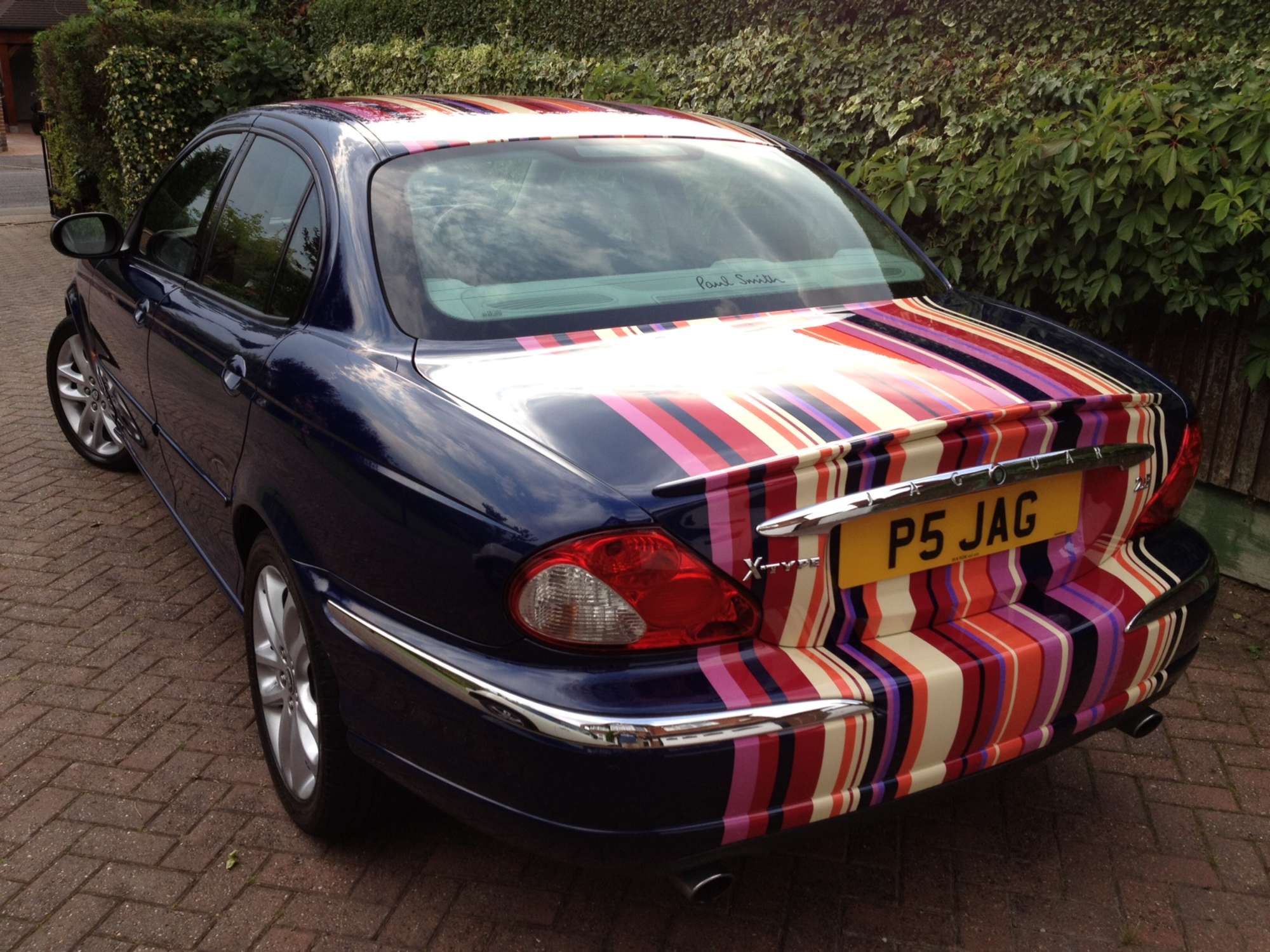 2001 'Paul Smith ' Jaguar X-Type 2.5 V6 Sport Auto-Auction Lot