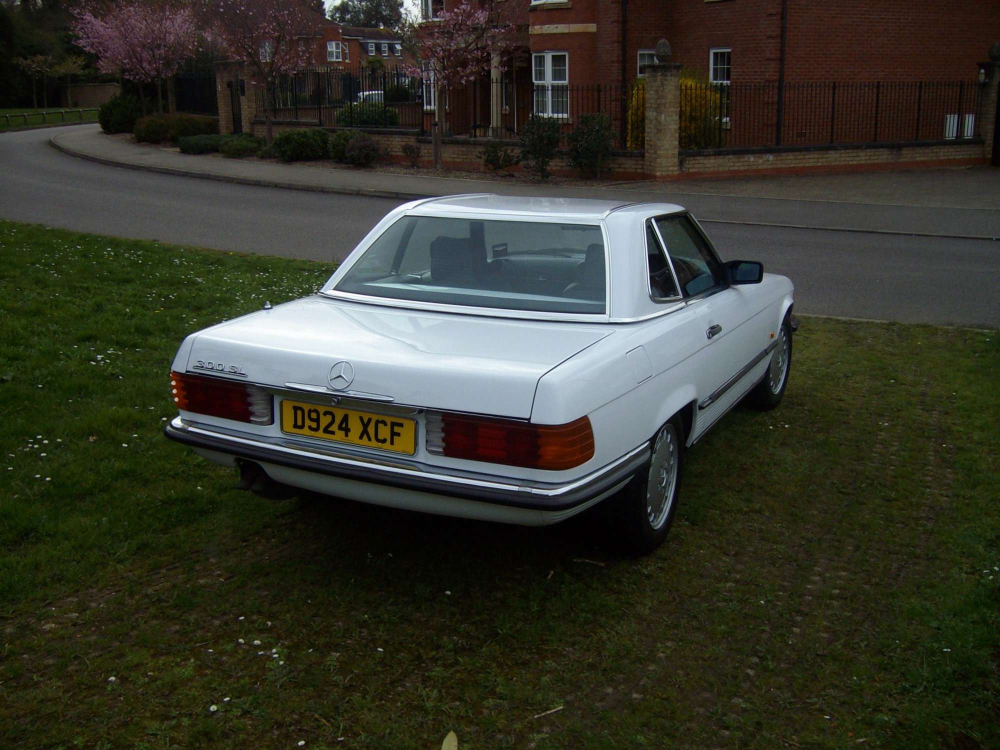 1986 Mercedes-Benz 300SL-Sold