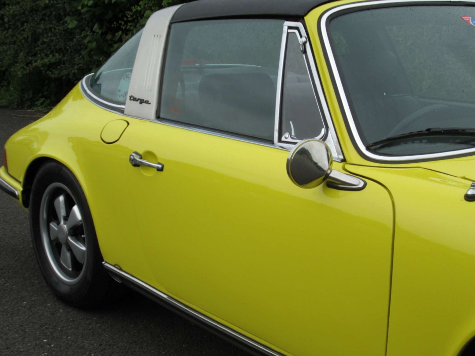 1971 Porsche 911E 2.4 Targa-Sold