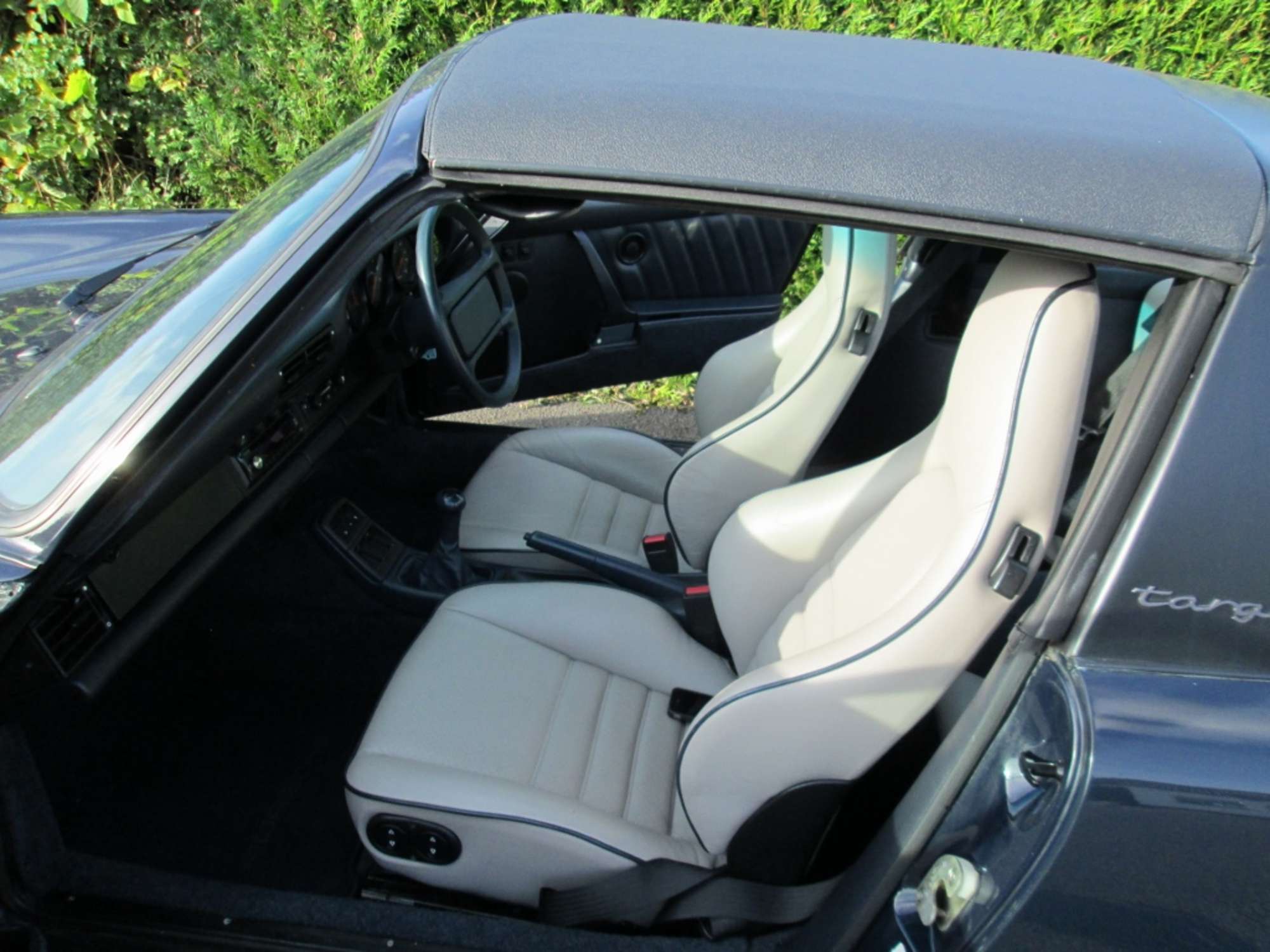 1990 Porsche 911 Carrera 4 Targa-Sold