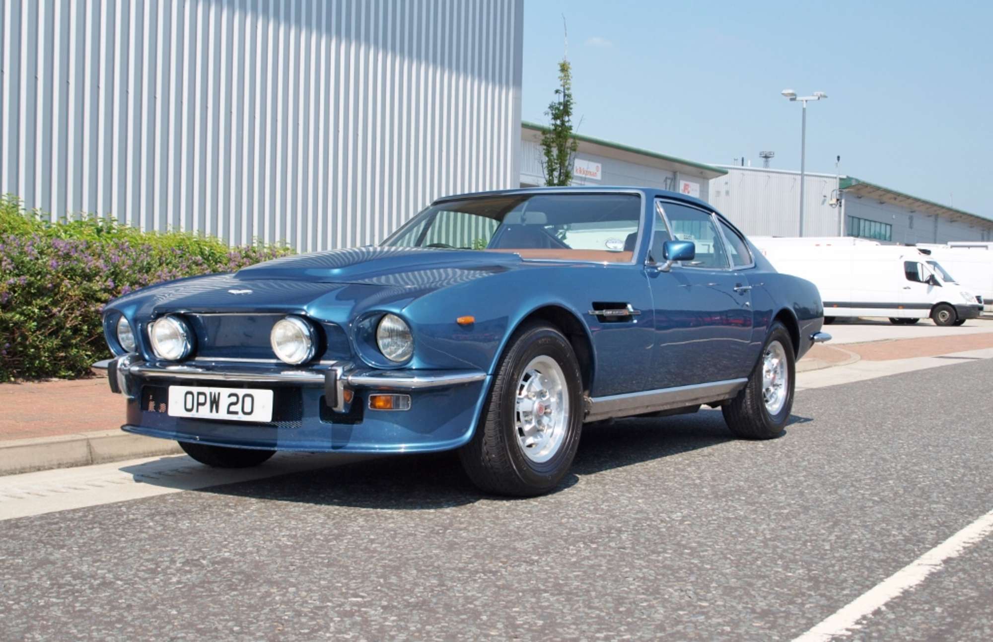 **Amended** 1980 Aston Martin V8 Saloon-Sold