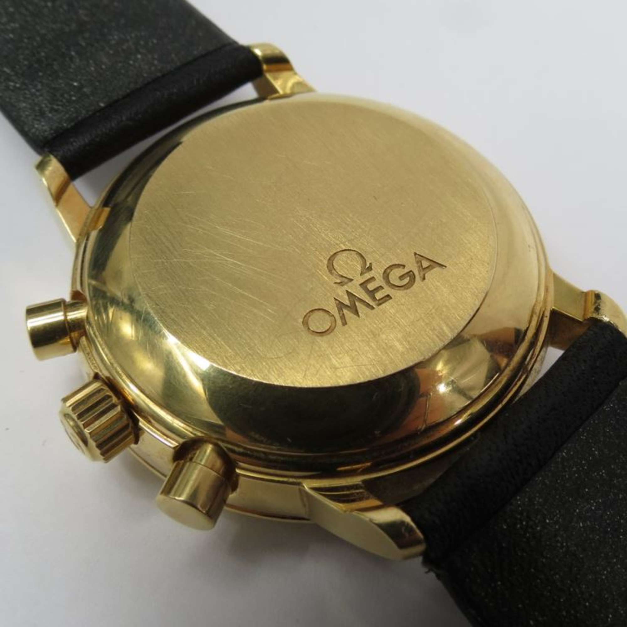 A superb 18ct gold Omega gentleman's Chronograph Wrist Watch-Sold