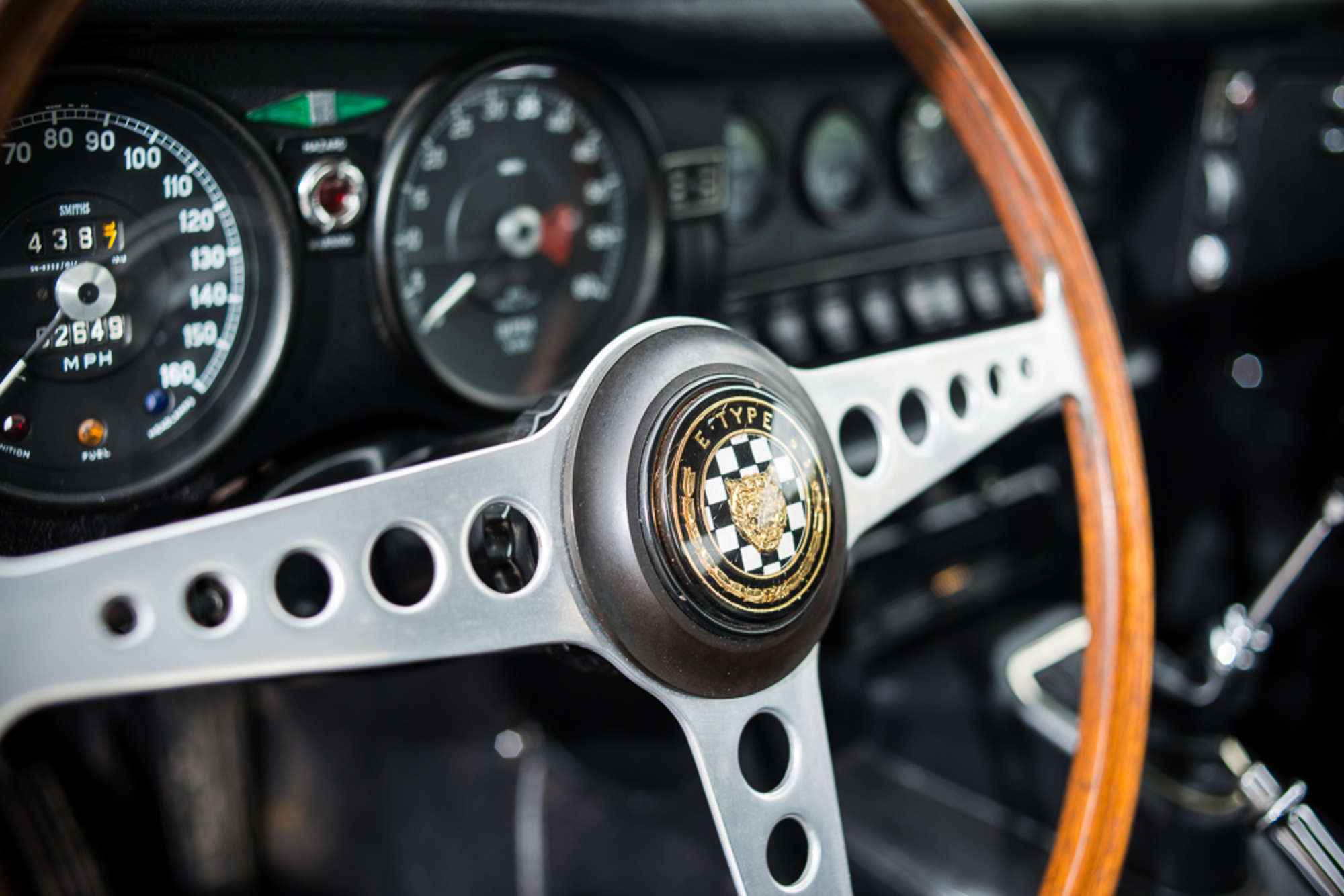 1969 Jaguar E-Type Series II Fixedhead Coupe-Auction Lot